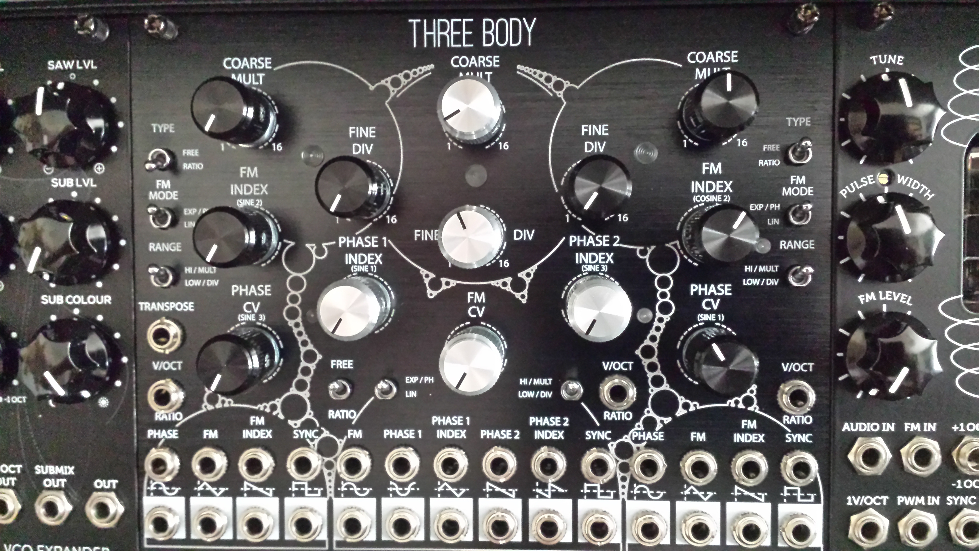 Schlappi Engineering Three Body black 430€