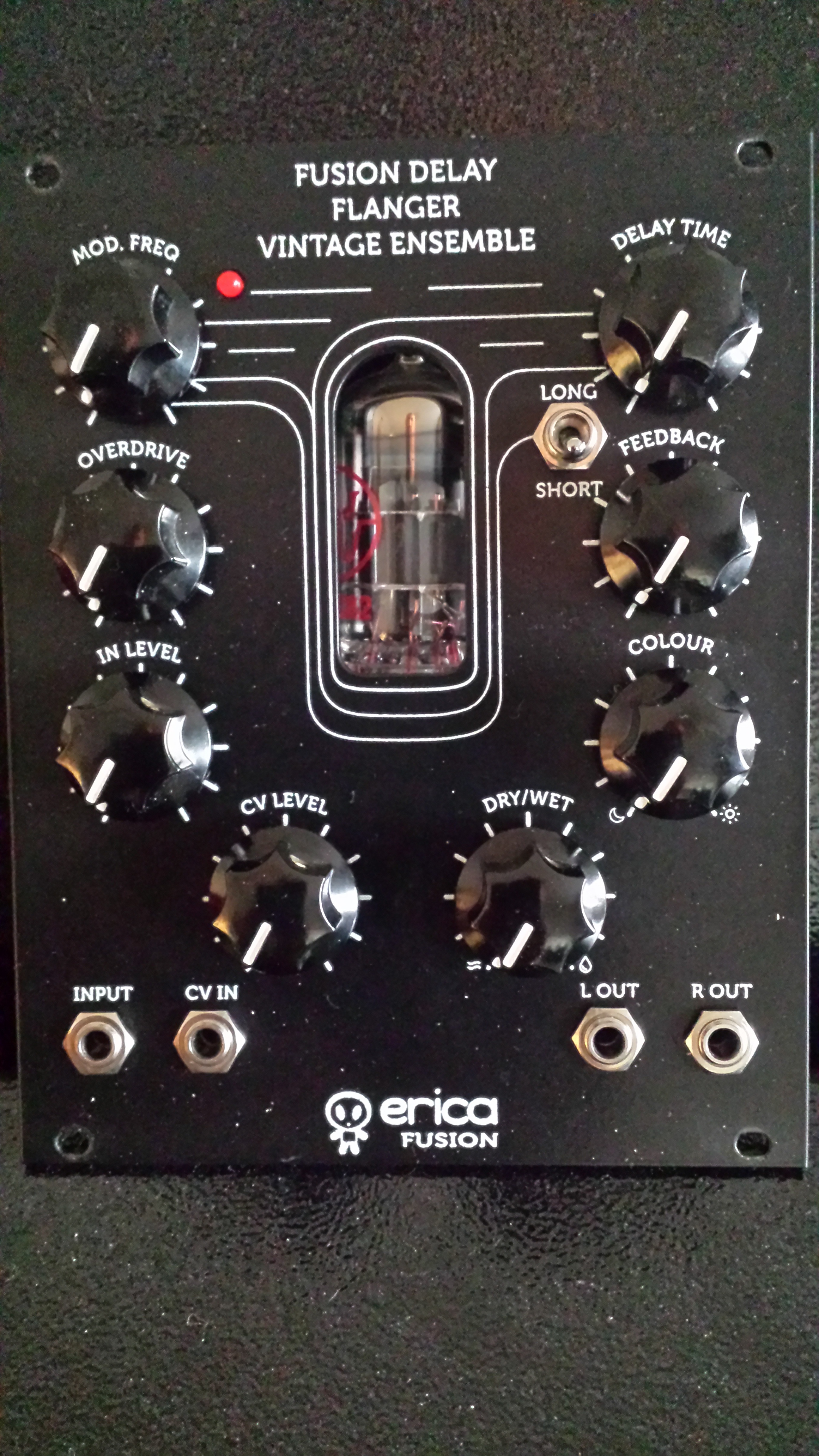 Vends Erica Synths Fusion Delay/Flanger/Vintage Ensemble 220€