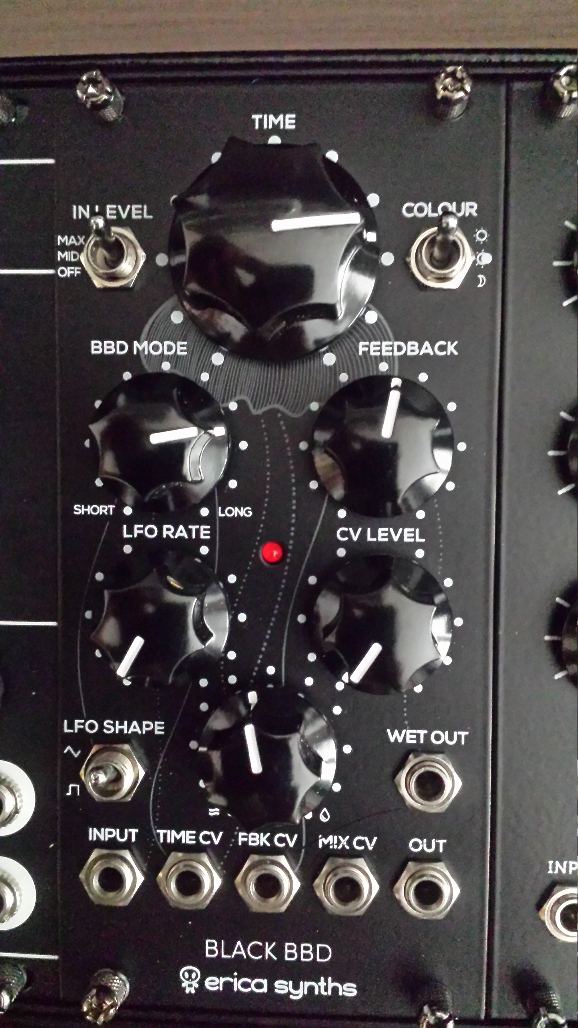 Vends Erica Synths Black BBD 150€