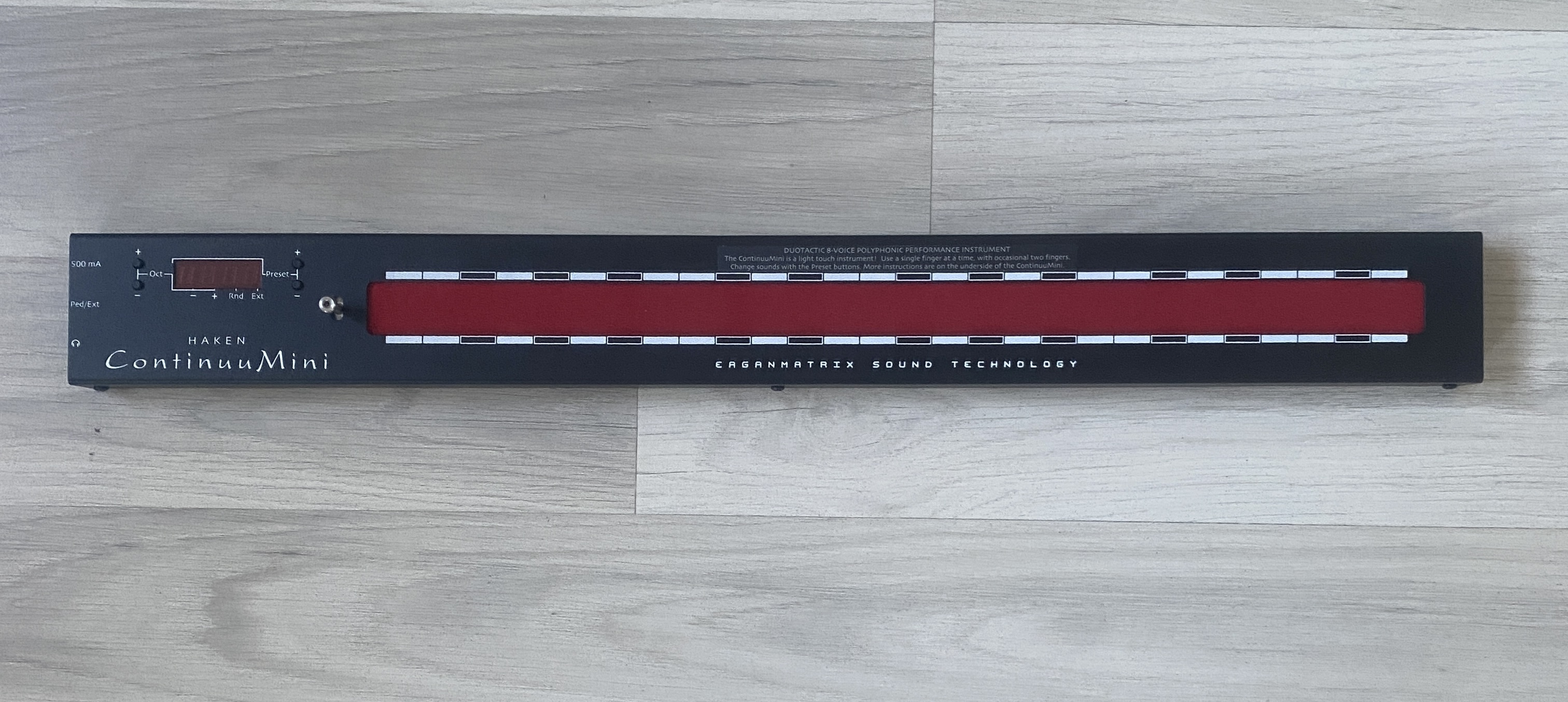 Vends Haken Continuumini + Extras