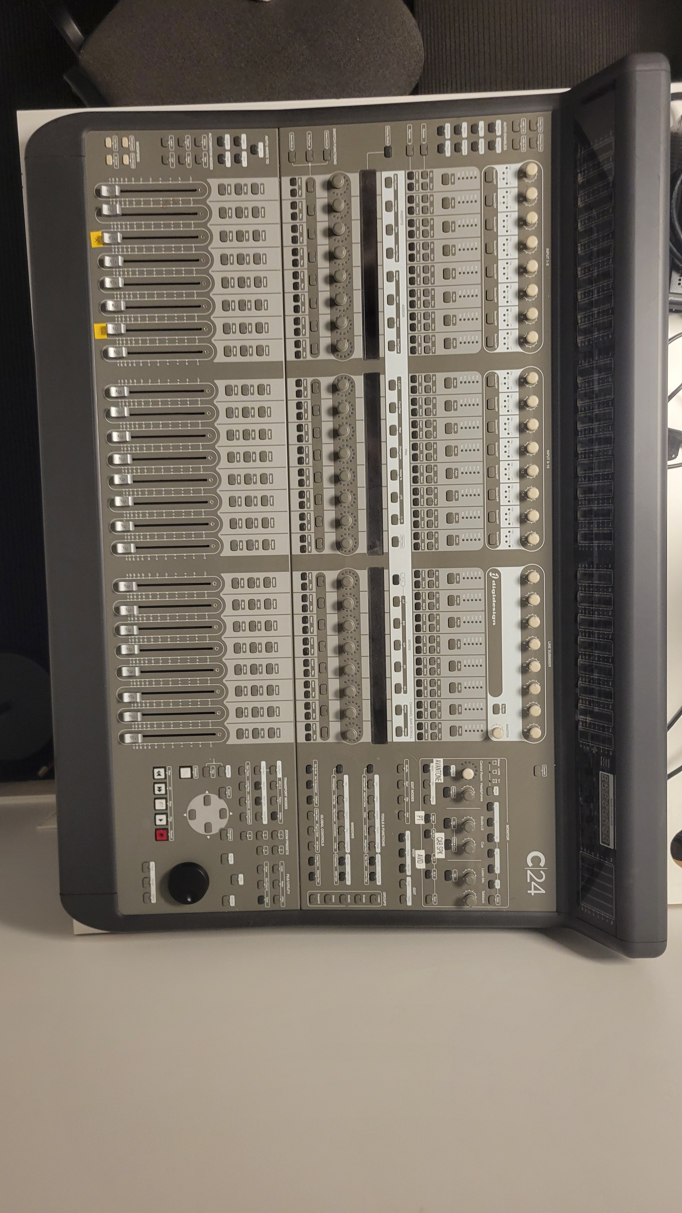 Vente Console DIGIDESIGN C24