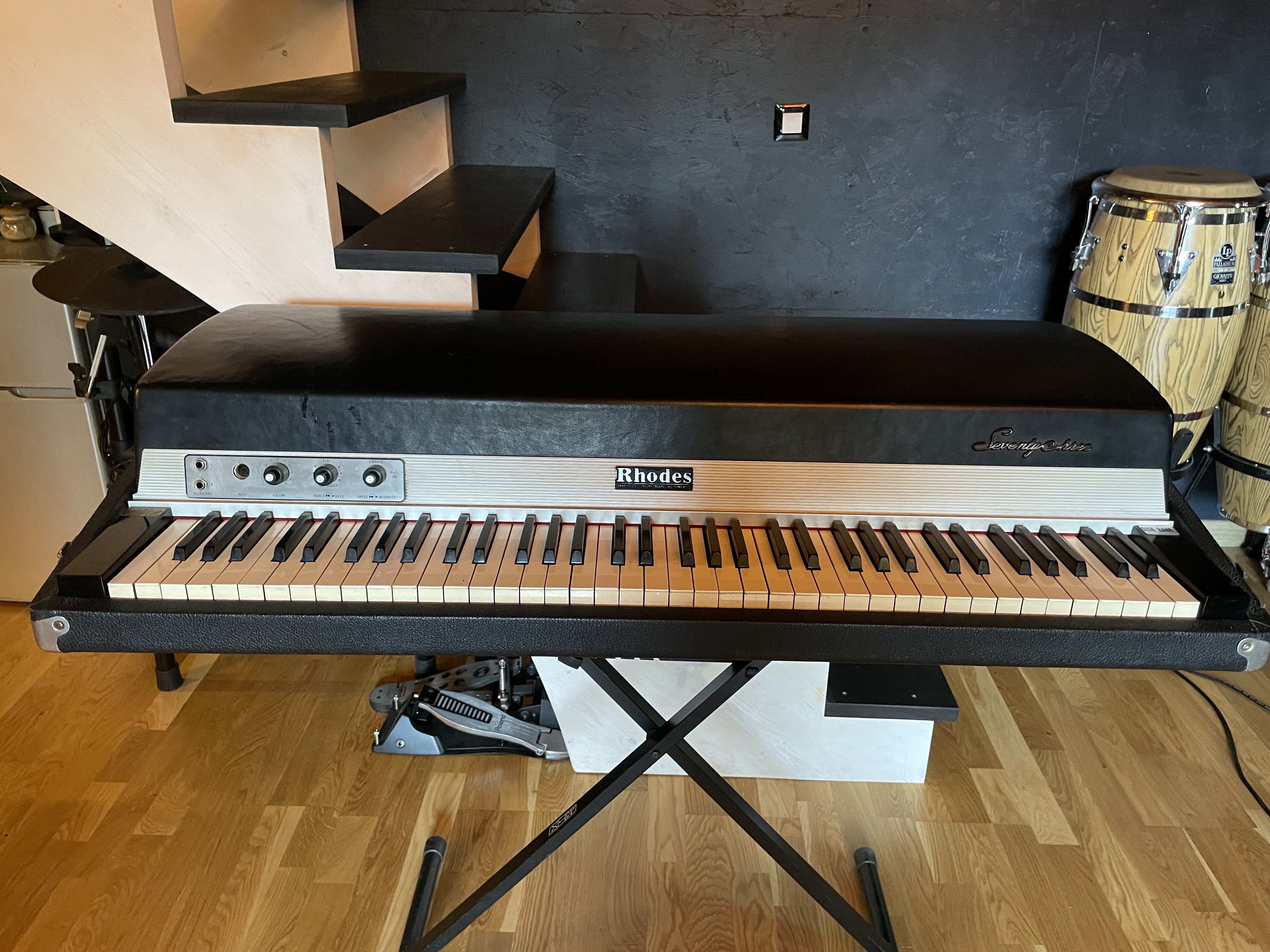 Vends Fender Rhodes Seventy-Three