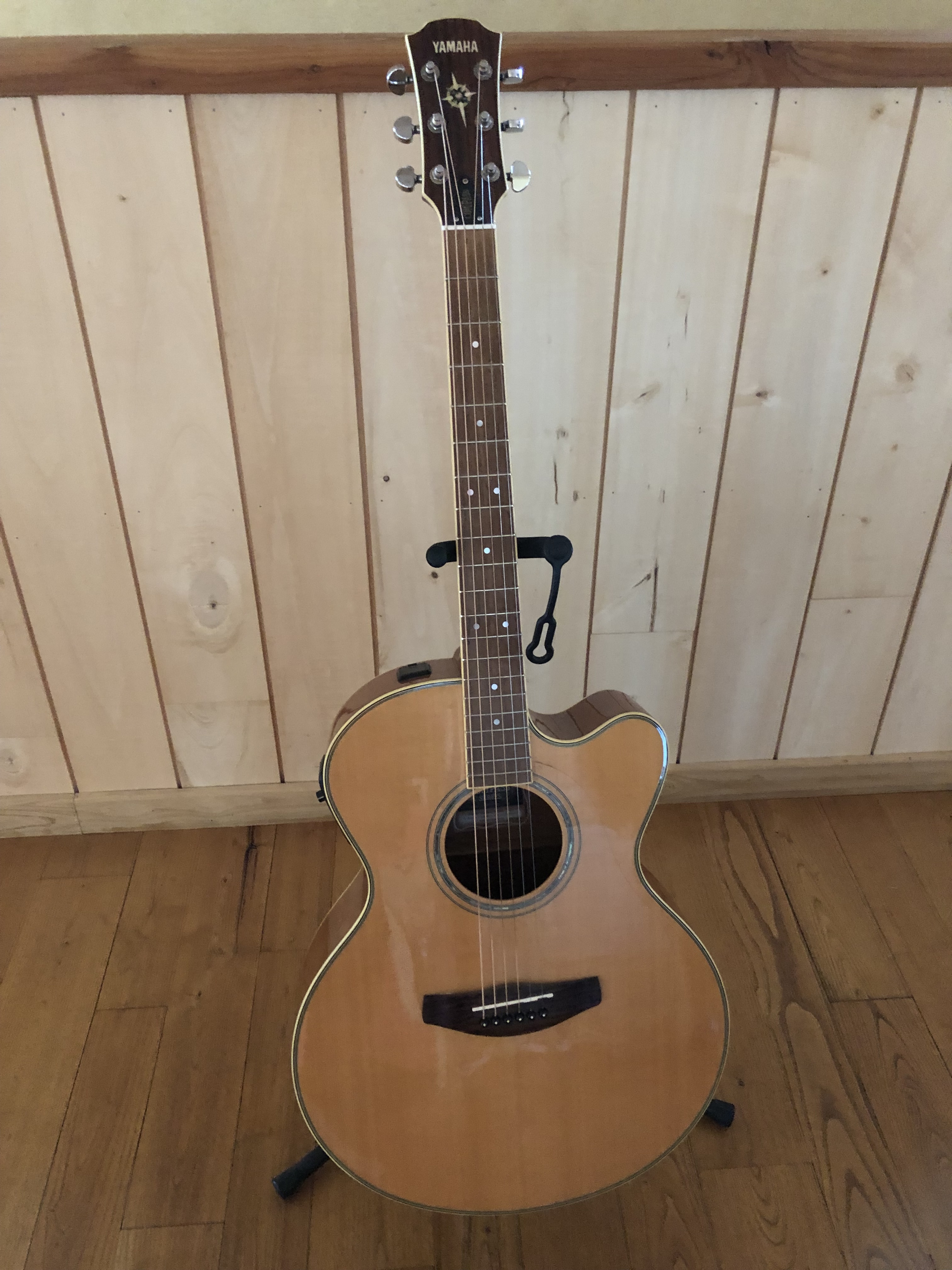 Yamaha CPX 700 NT