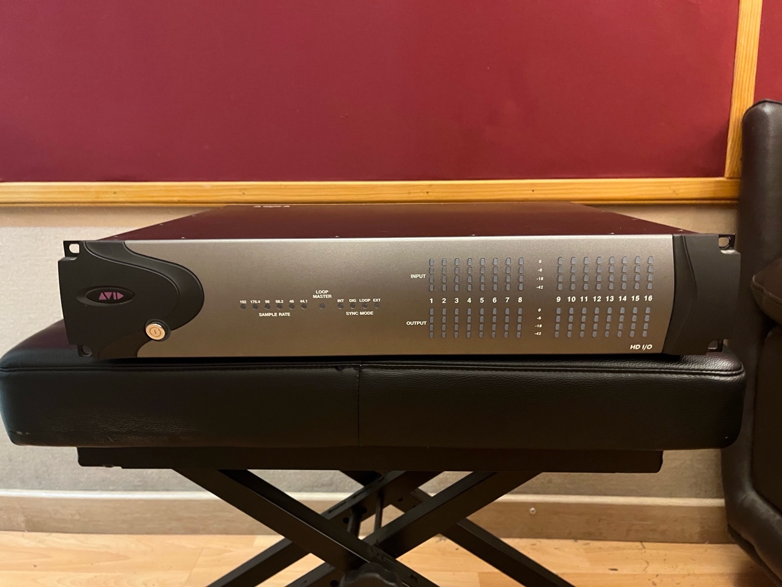 Avid HDX + Avid HD I/O 16x16 Analog + DigiLink – sans licence Pro Tools