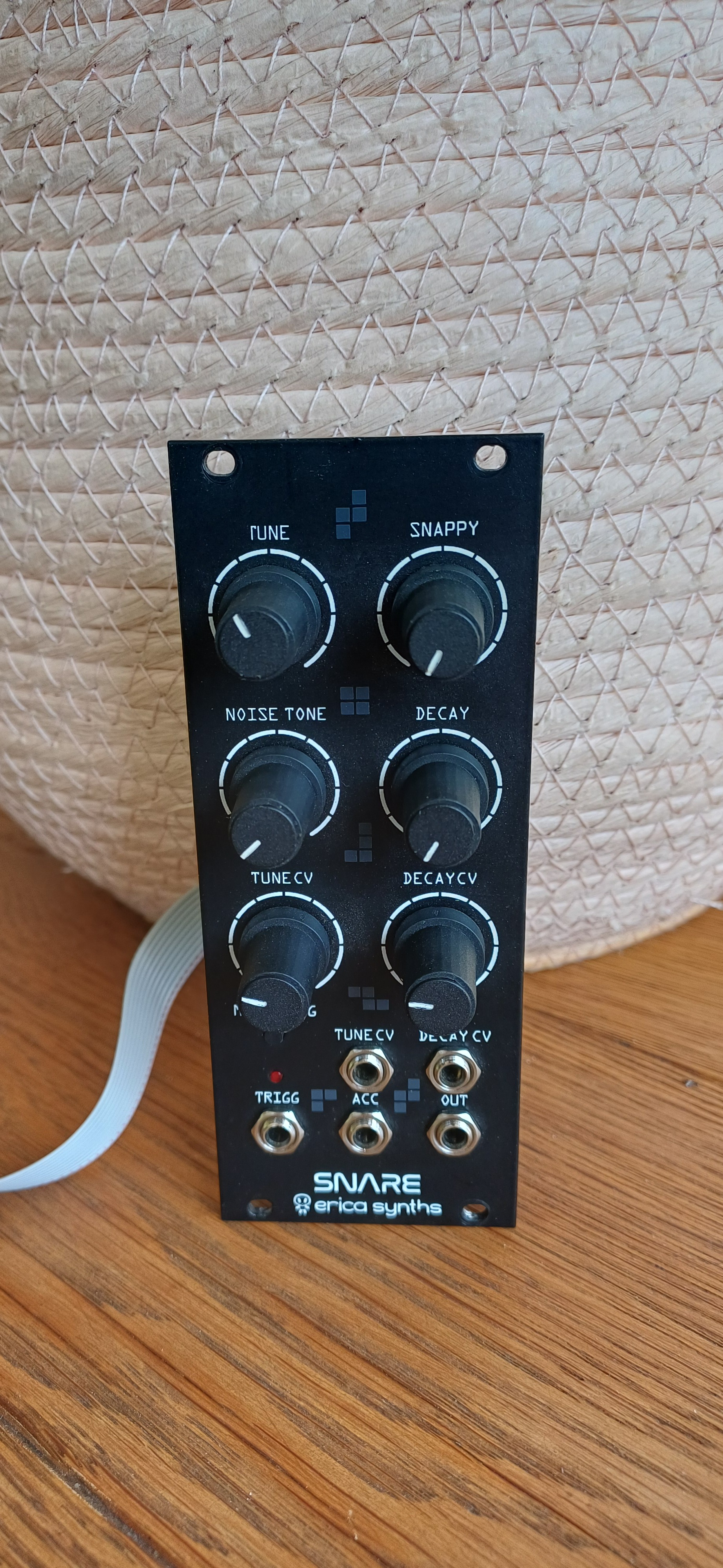 Erica synth snare eurorack