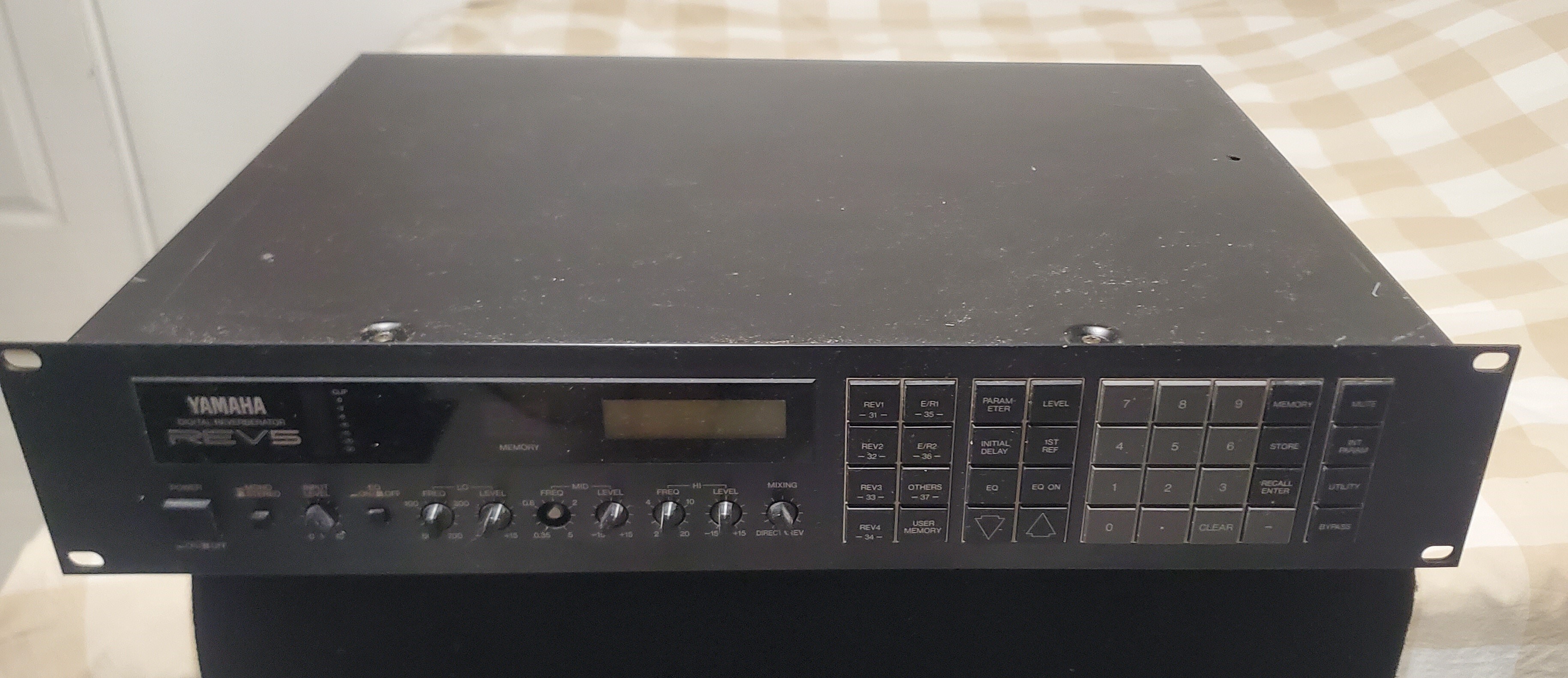 RACK REVERB YAMAHA REV5 