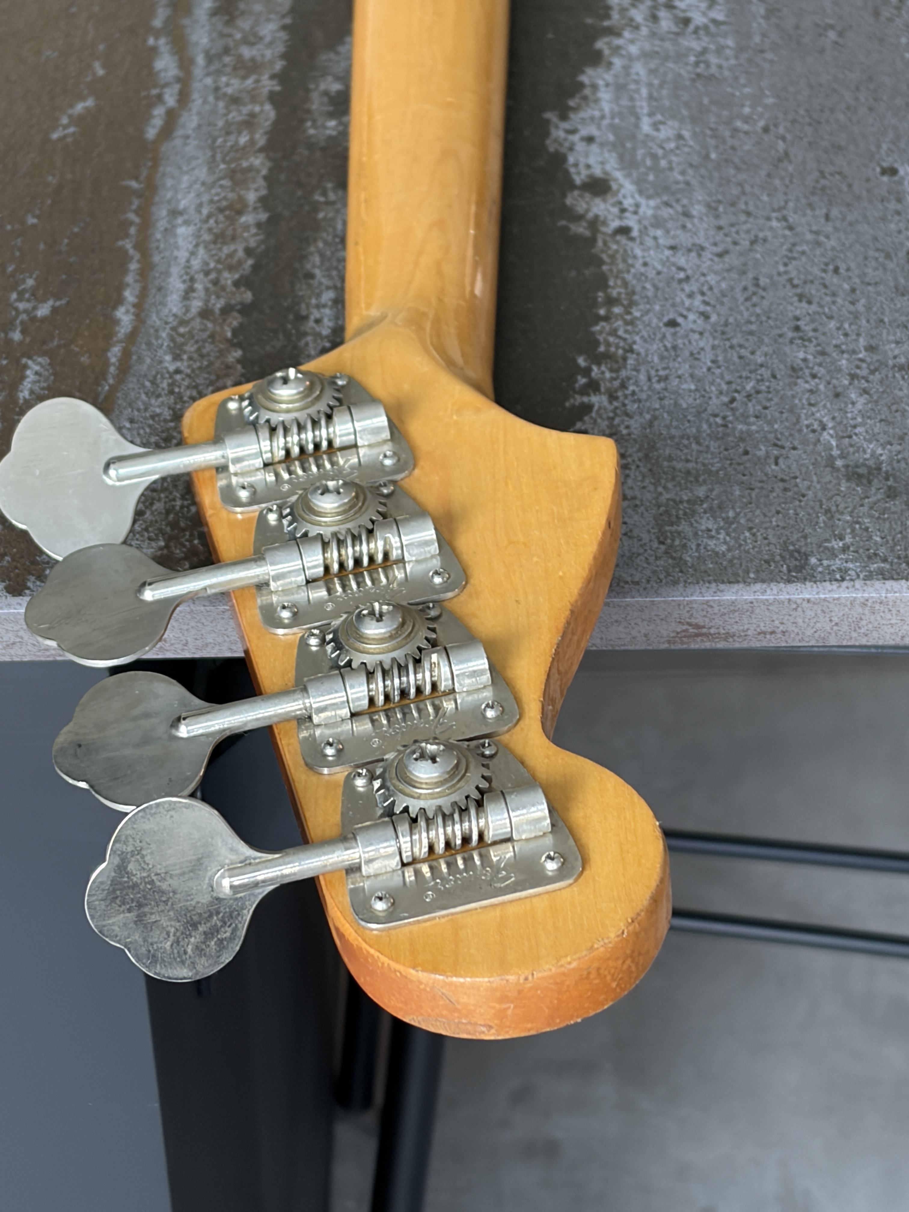 Fender Precision Bass (1976) (14737)