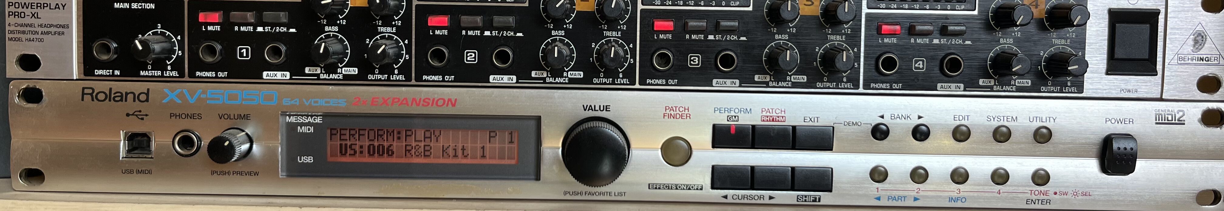 Vend EXPANDEUR Roland XV-5050 64 voices 2 x EXPANSION