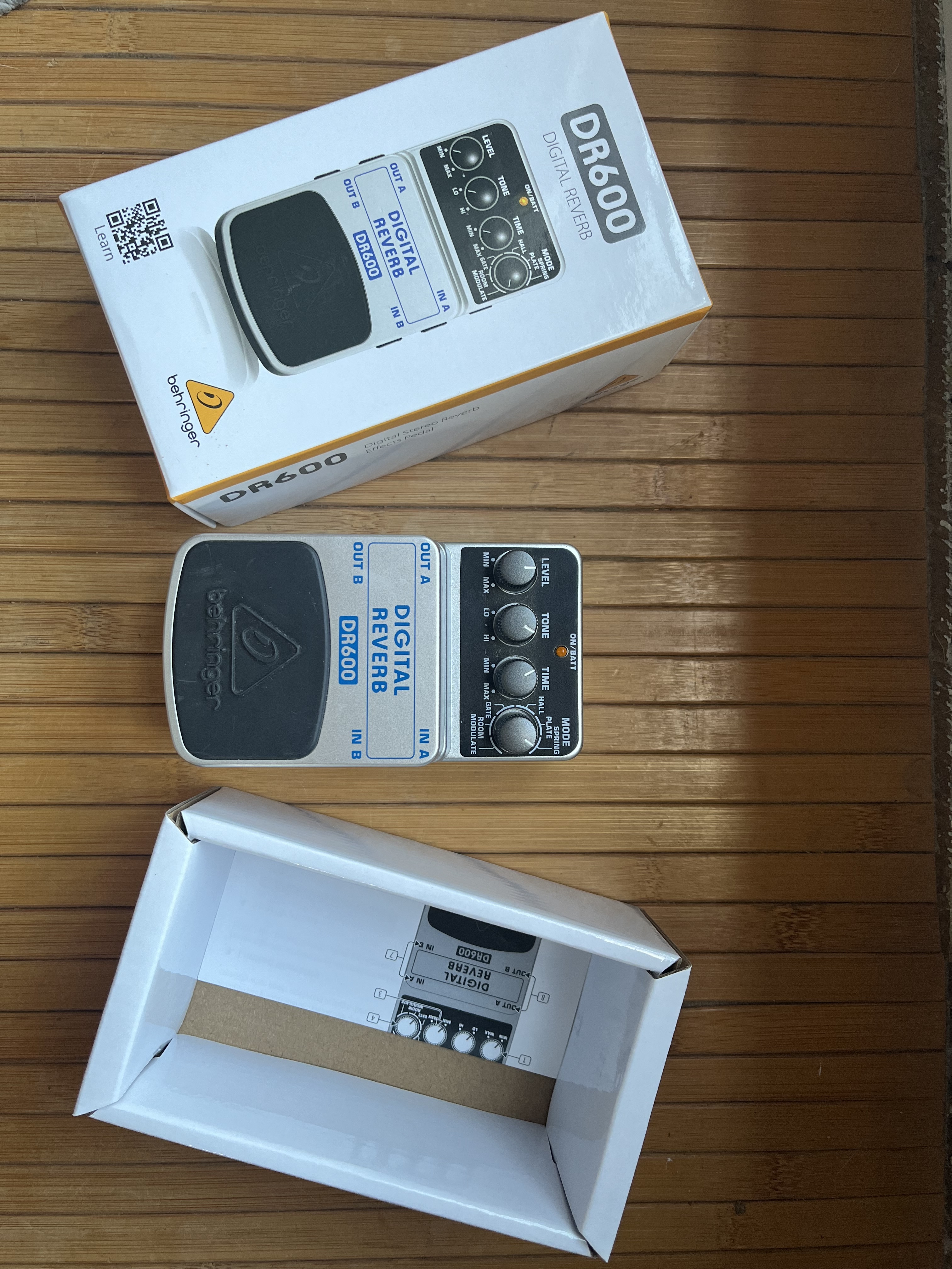 Reverb numérique Behringer DR600