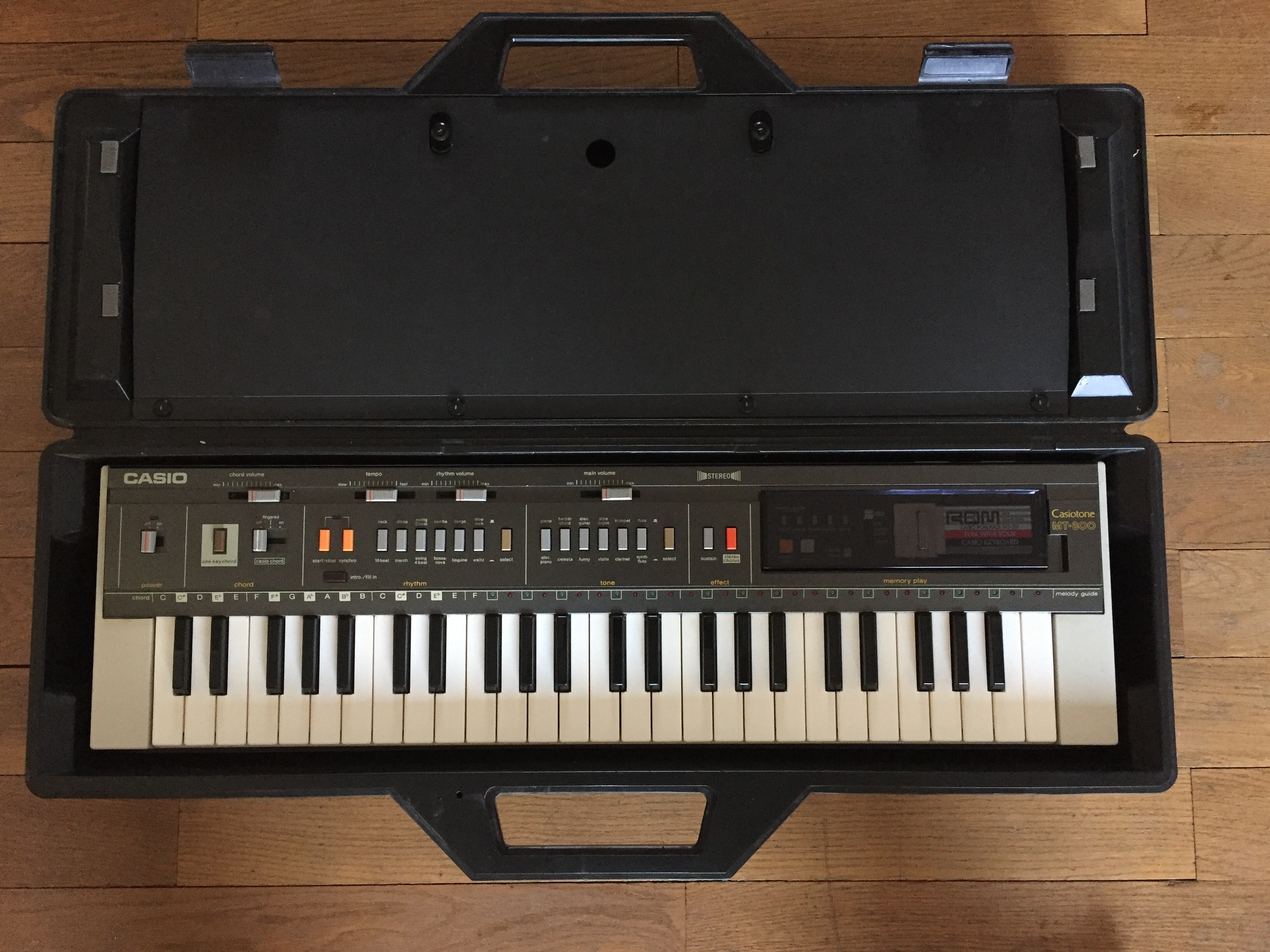 Casio Casiotone MT-800