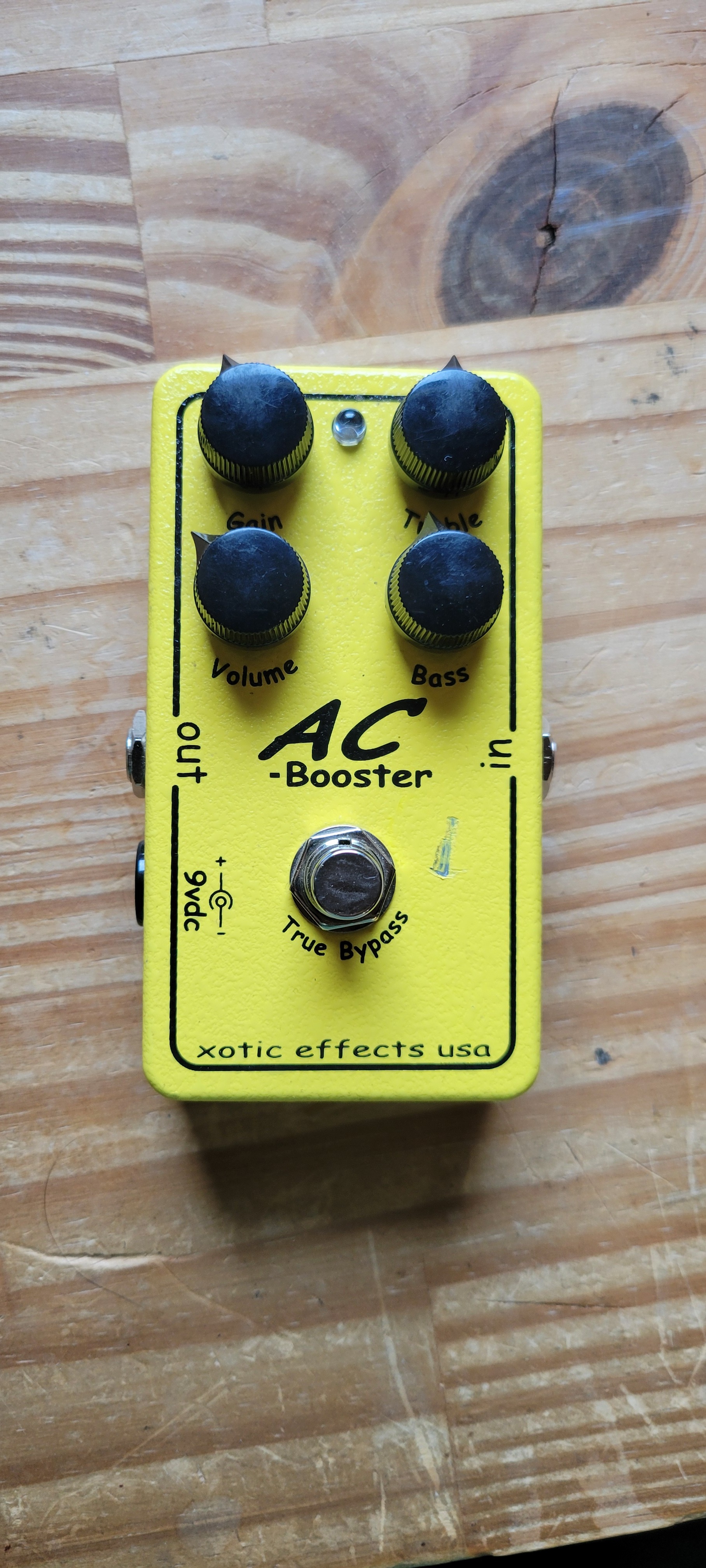 Xootix AC booster