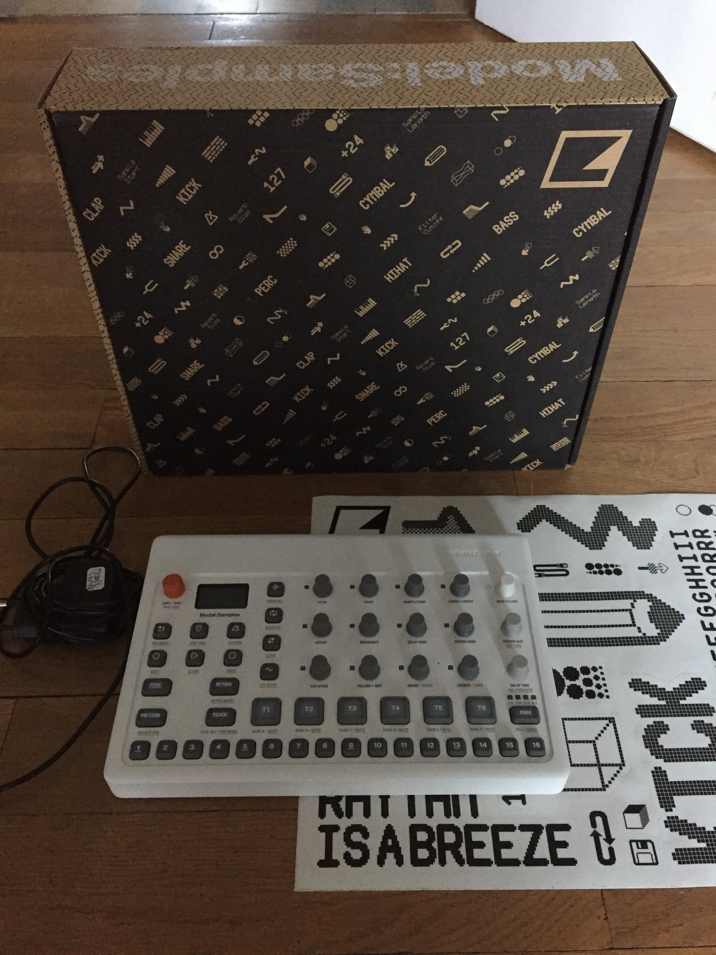 Vends Elektron Model:Samples