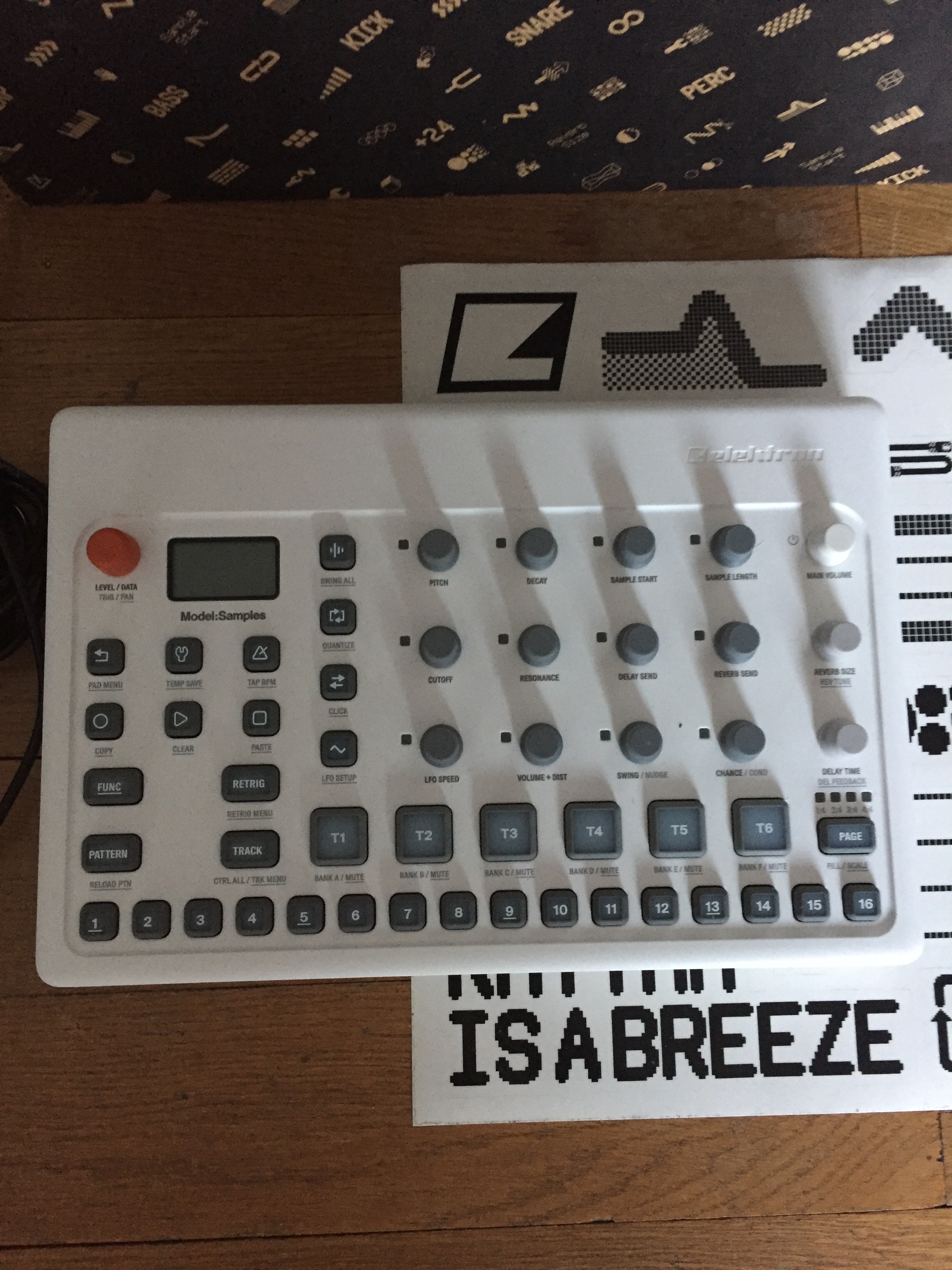 Elektron Model:Samples (24336)