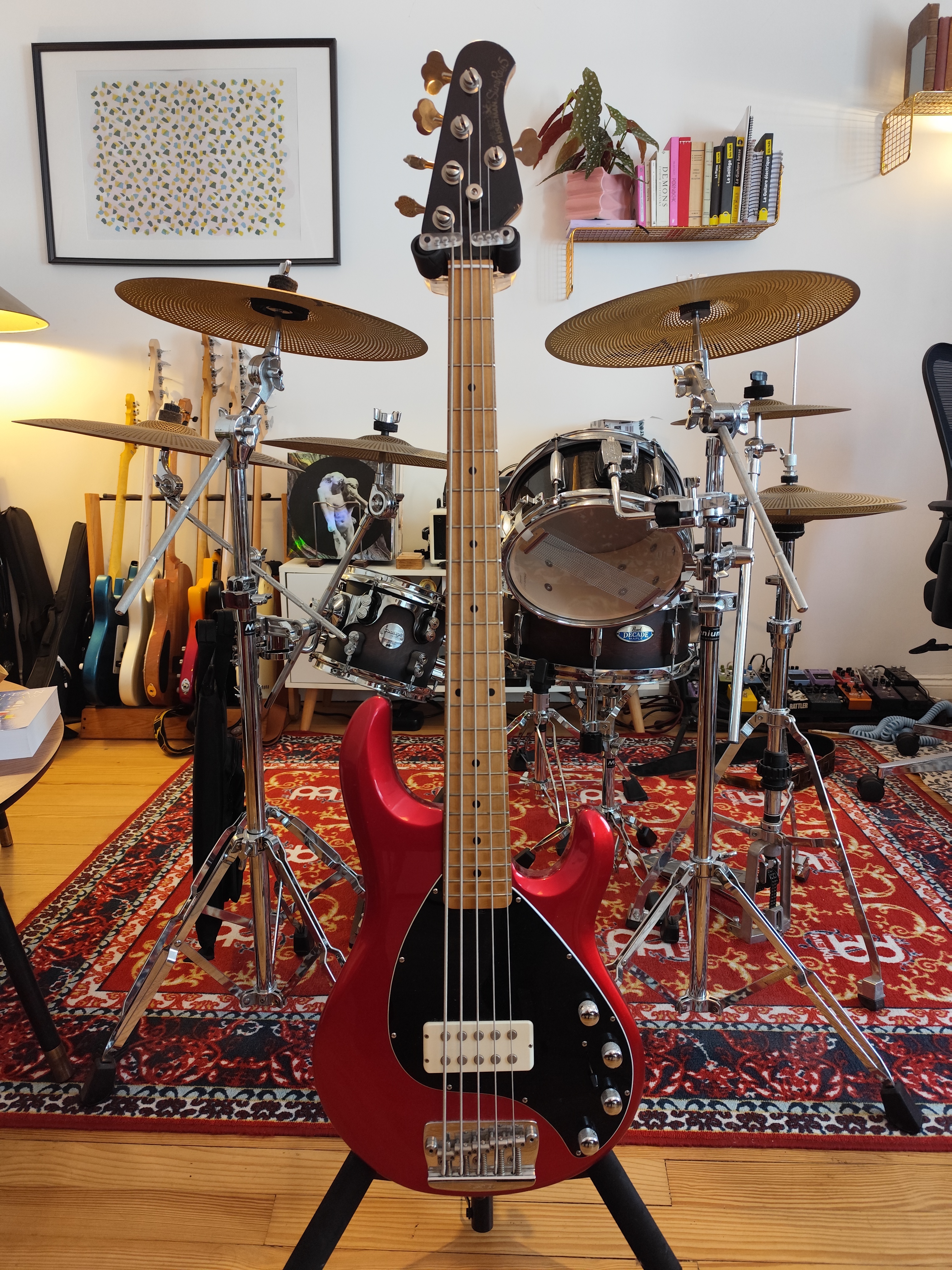 Ernie Ball Music Man StingRay 5 H - 2004 Limited Edition Radiance Red + case