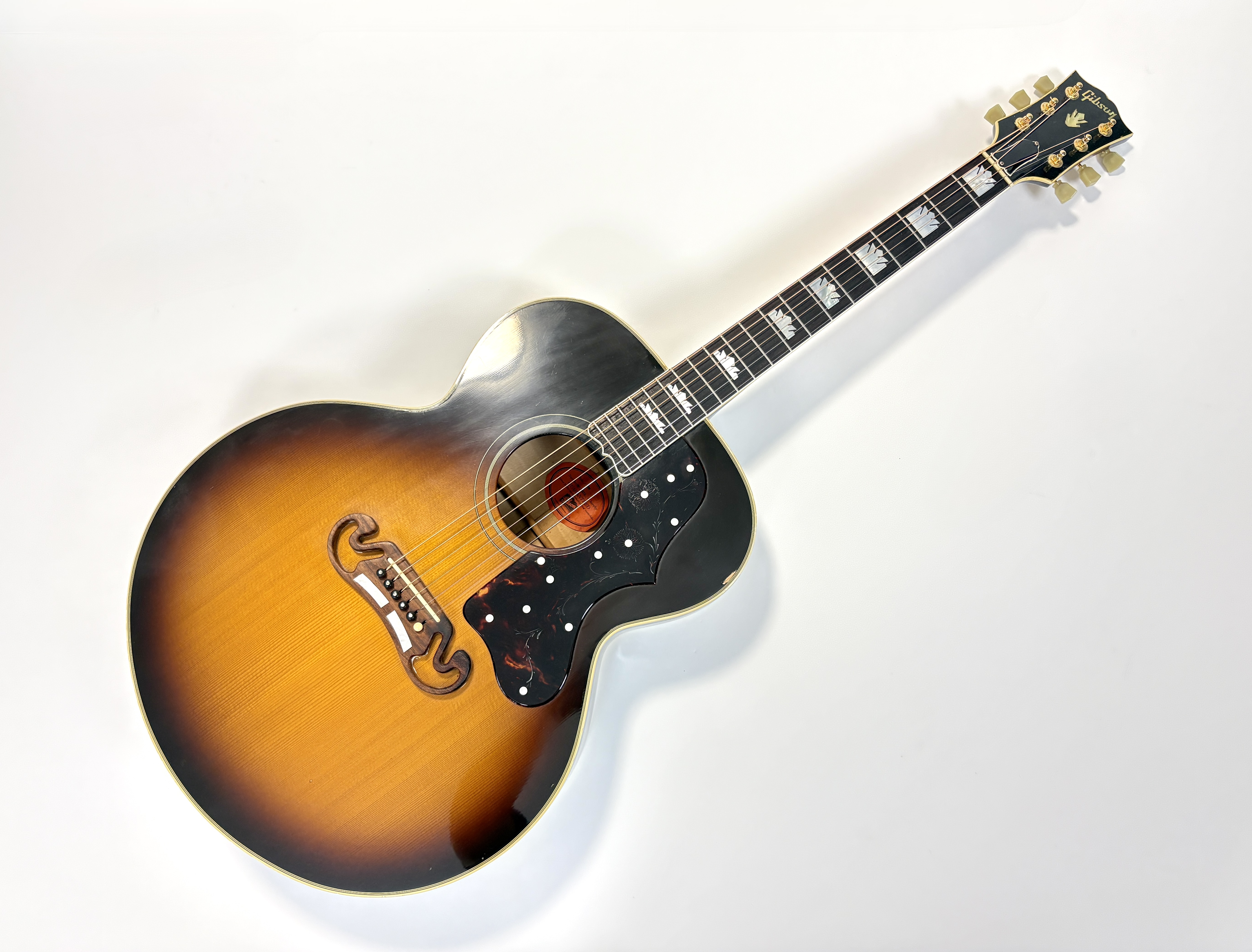 Gibson J-200 Jumbo 1996 Vintage Sunburst