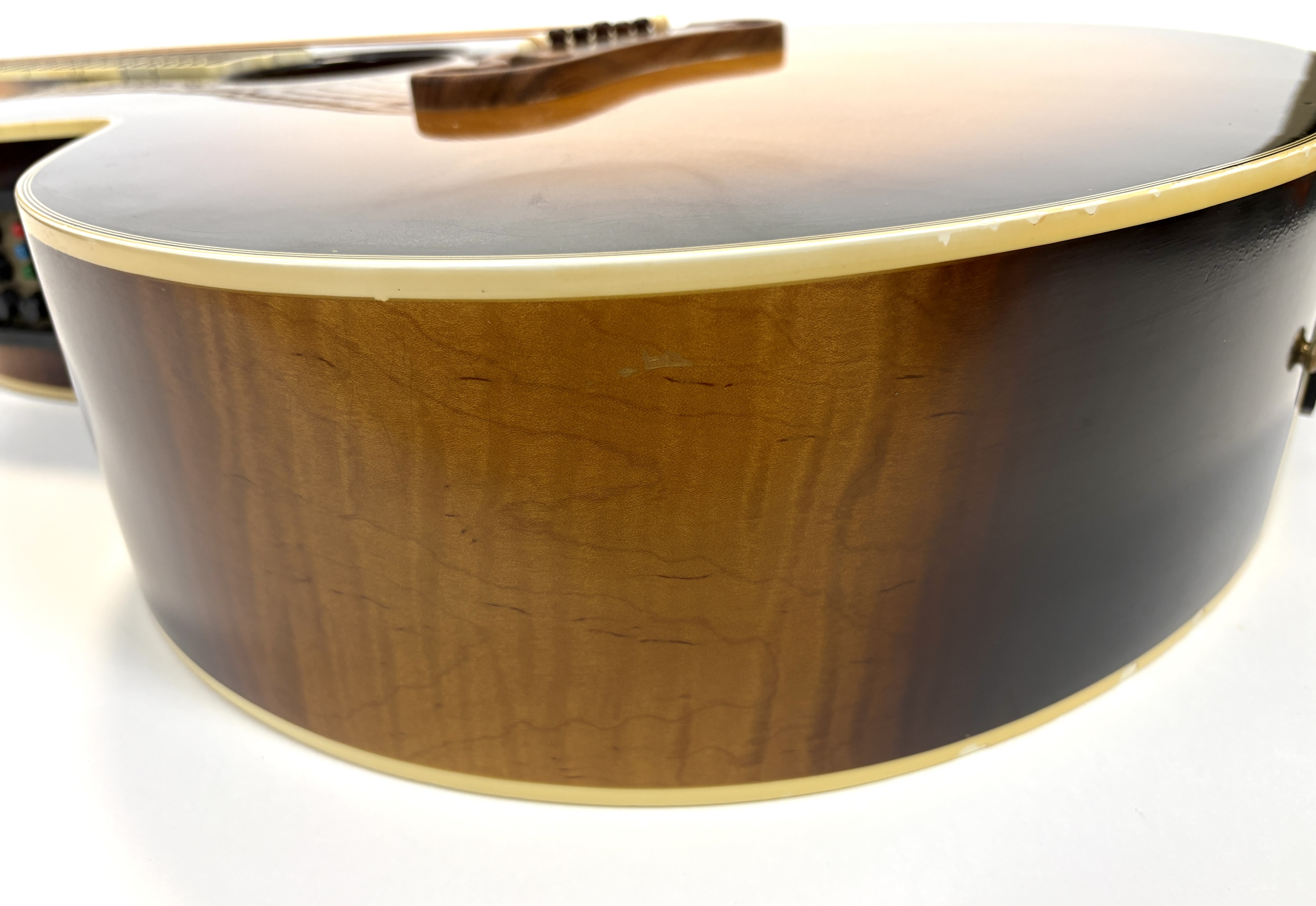 Gibson J-200 Standard (65537)
