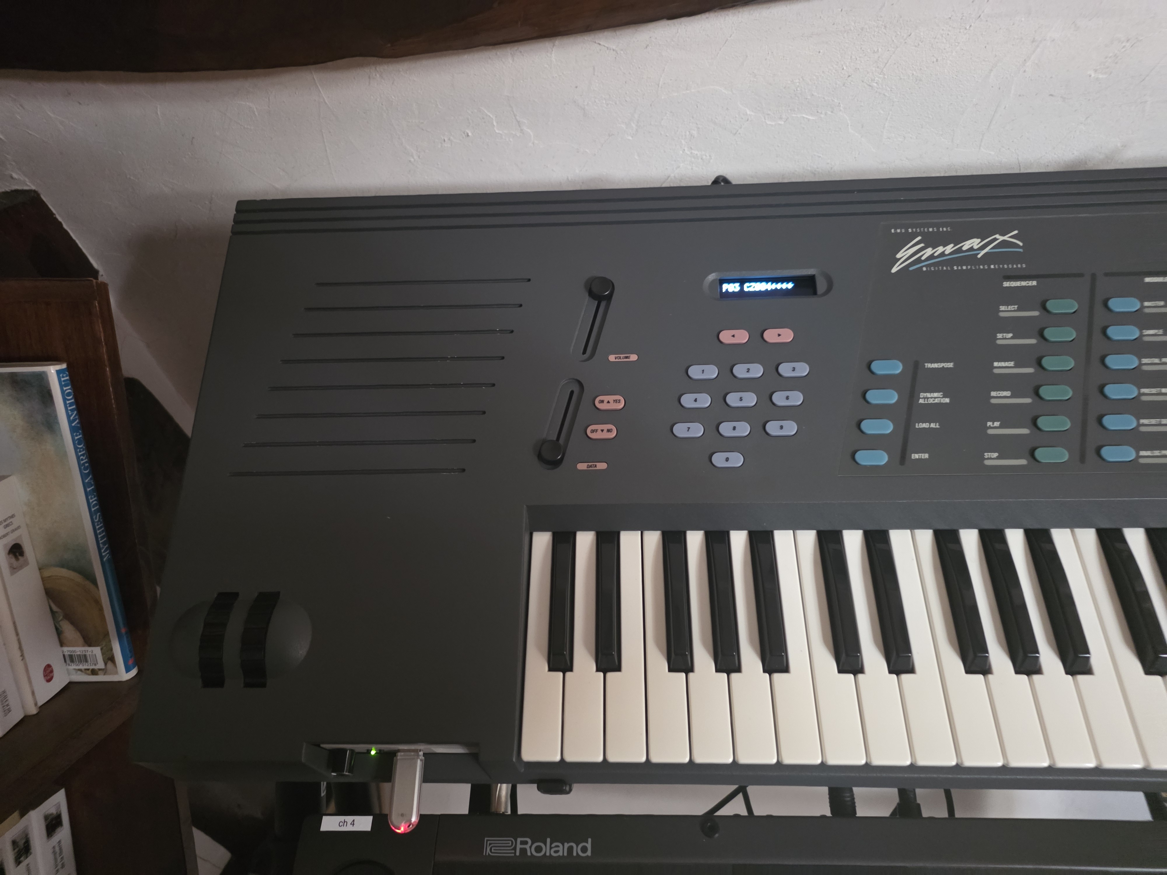 E-MU Emax (63284)