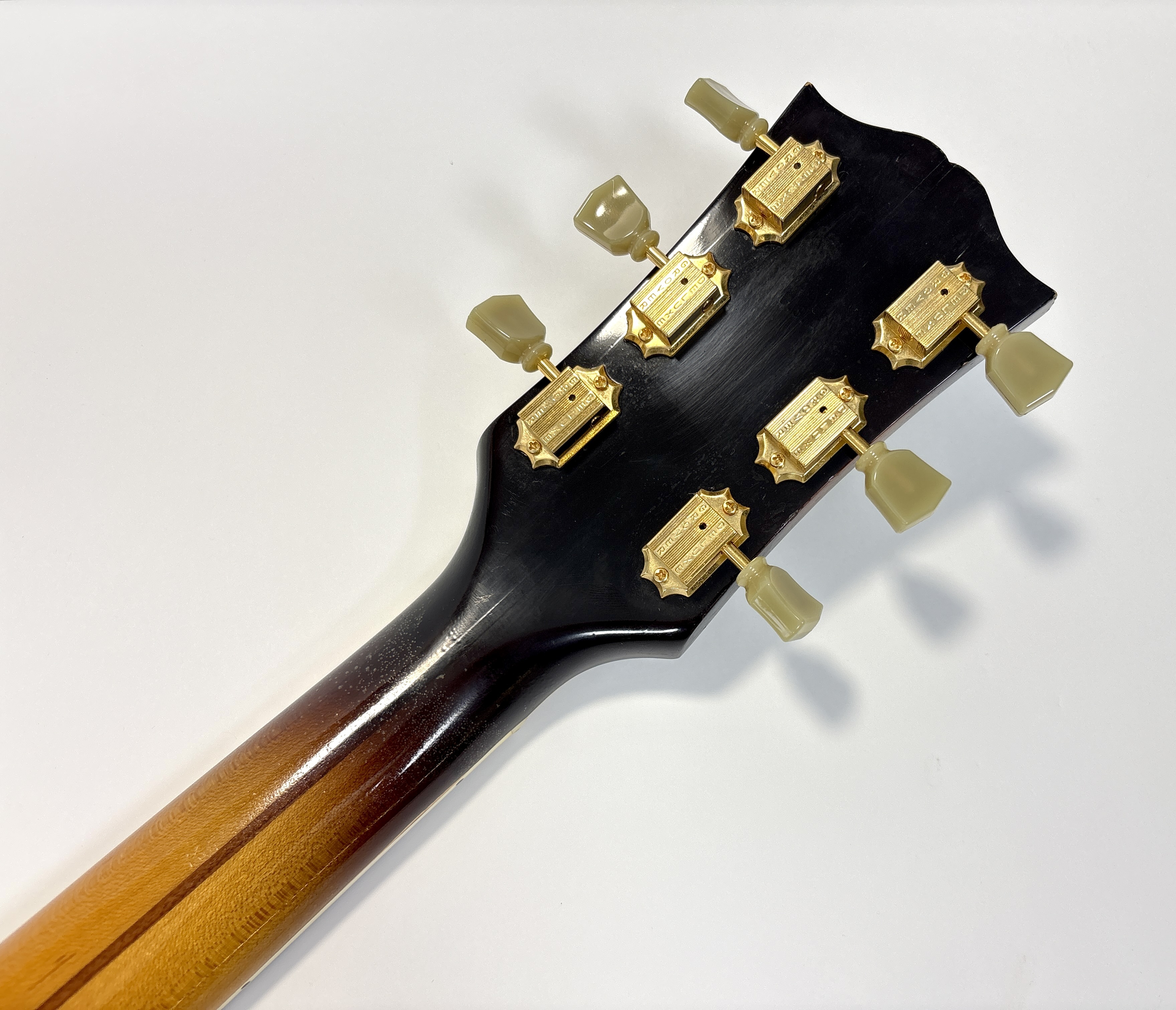 Gibson J-200 Standard (63786)
