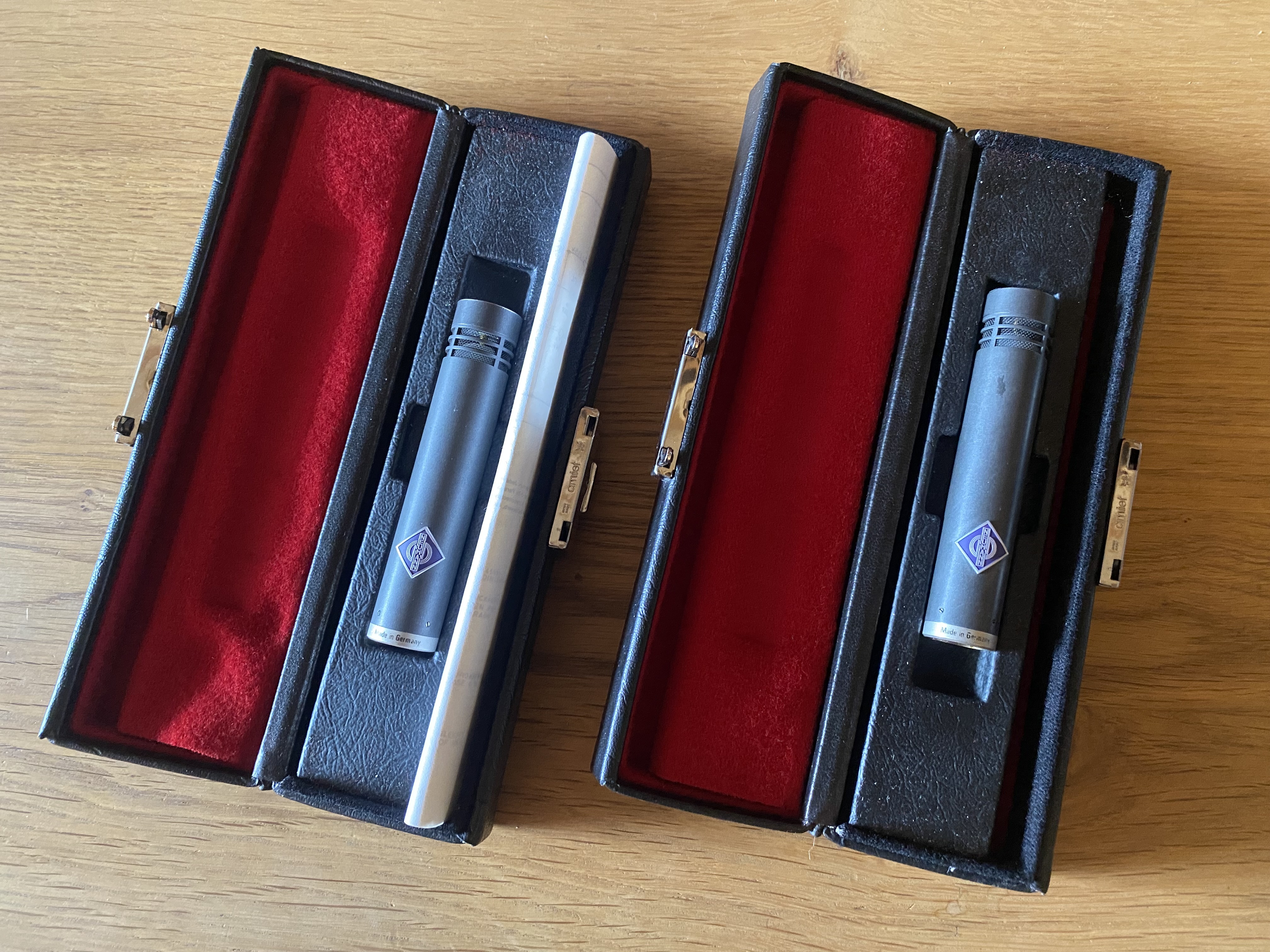 Neumann KMi 84 - matched pair