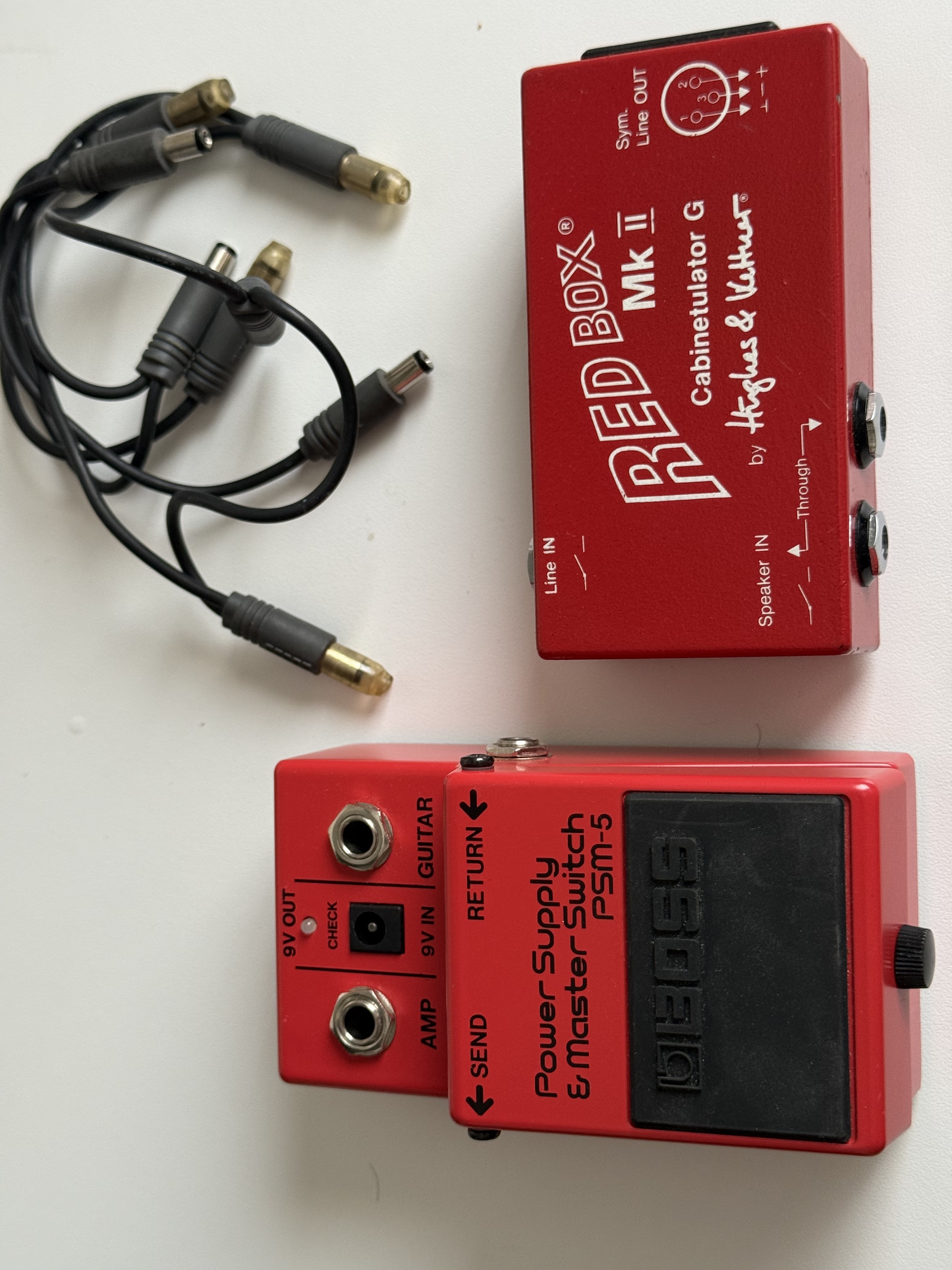 BOSS POWER SUPPLY MASTER SWITCH PSM 5/ RED BOX HUGUES AND KETTNER