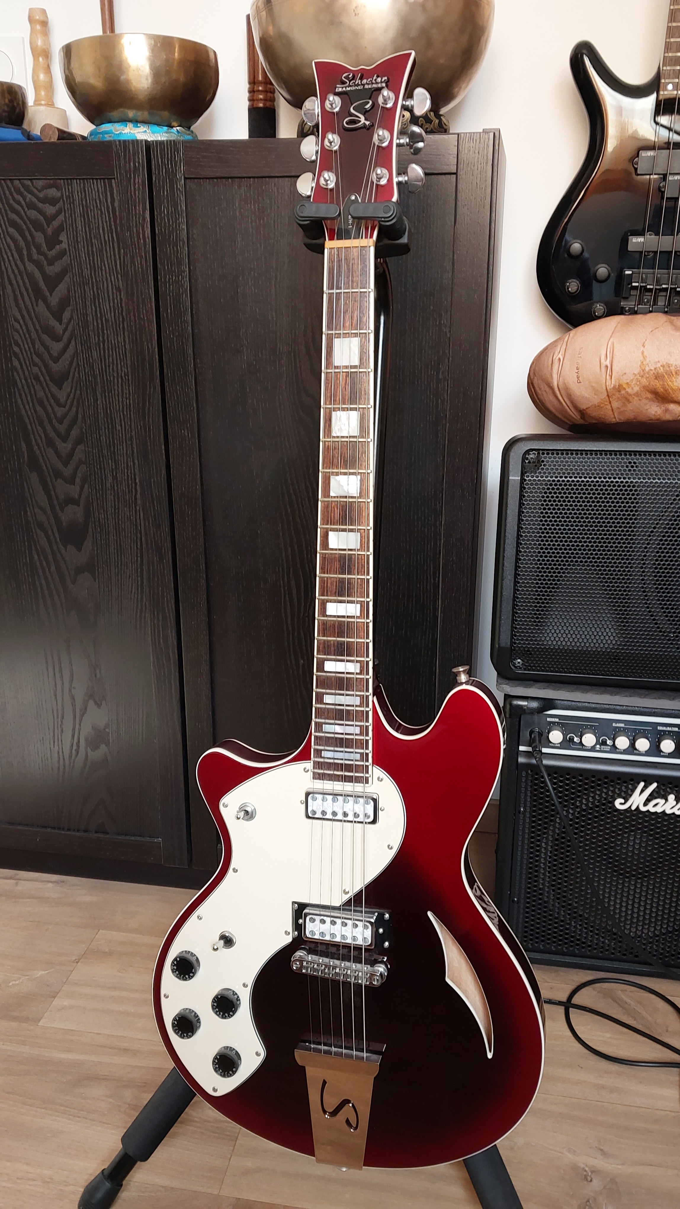 Vends guitare électrique Schecter TS/H-1 gaucher en très bon état