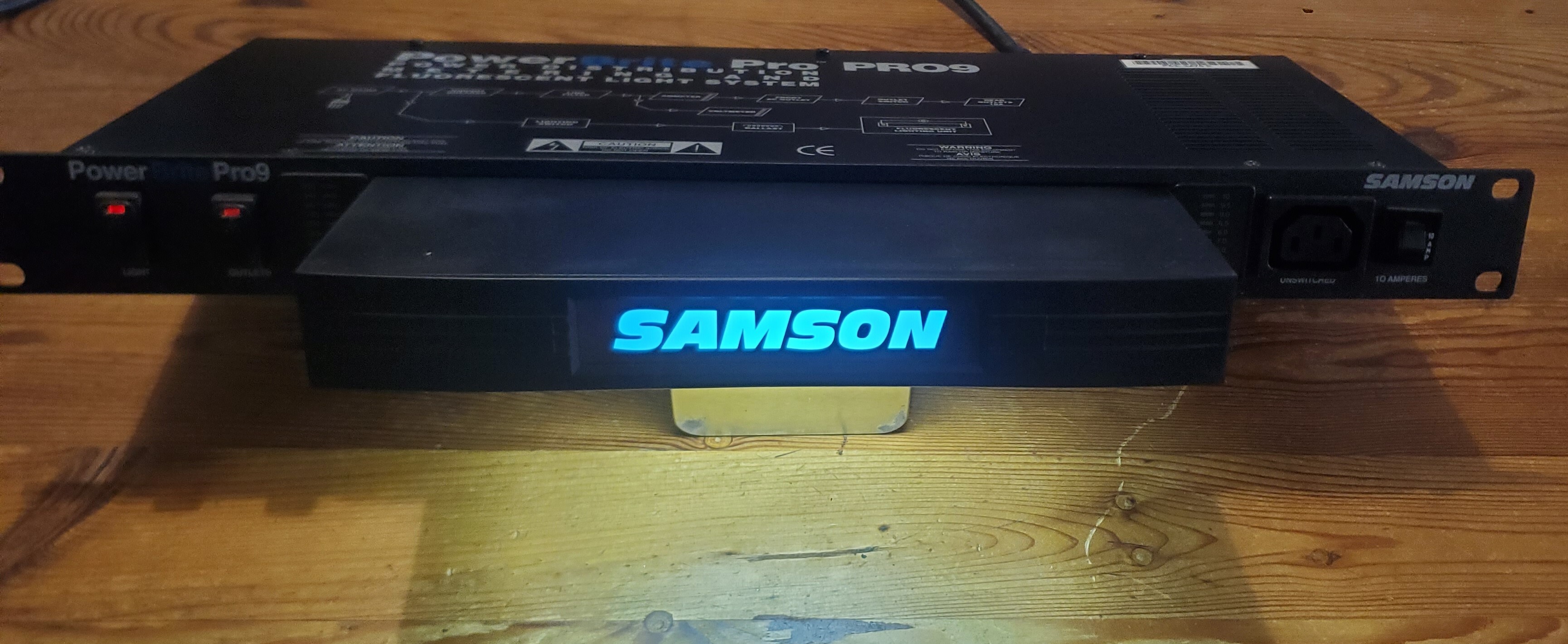 Samson Technologies PowerBrite Pro10 (47740)