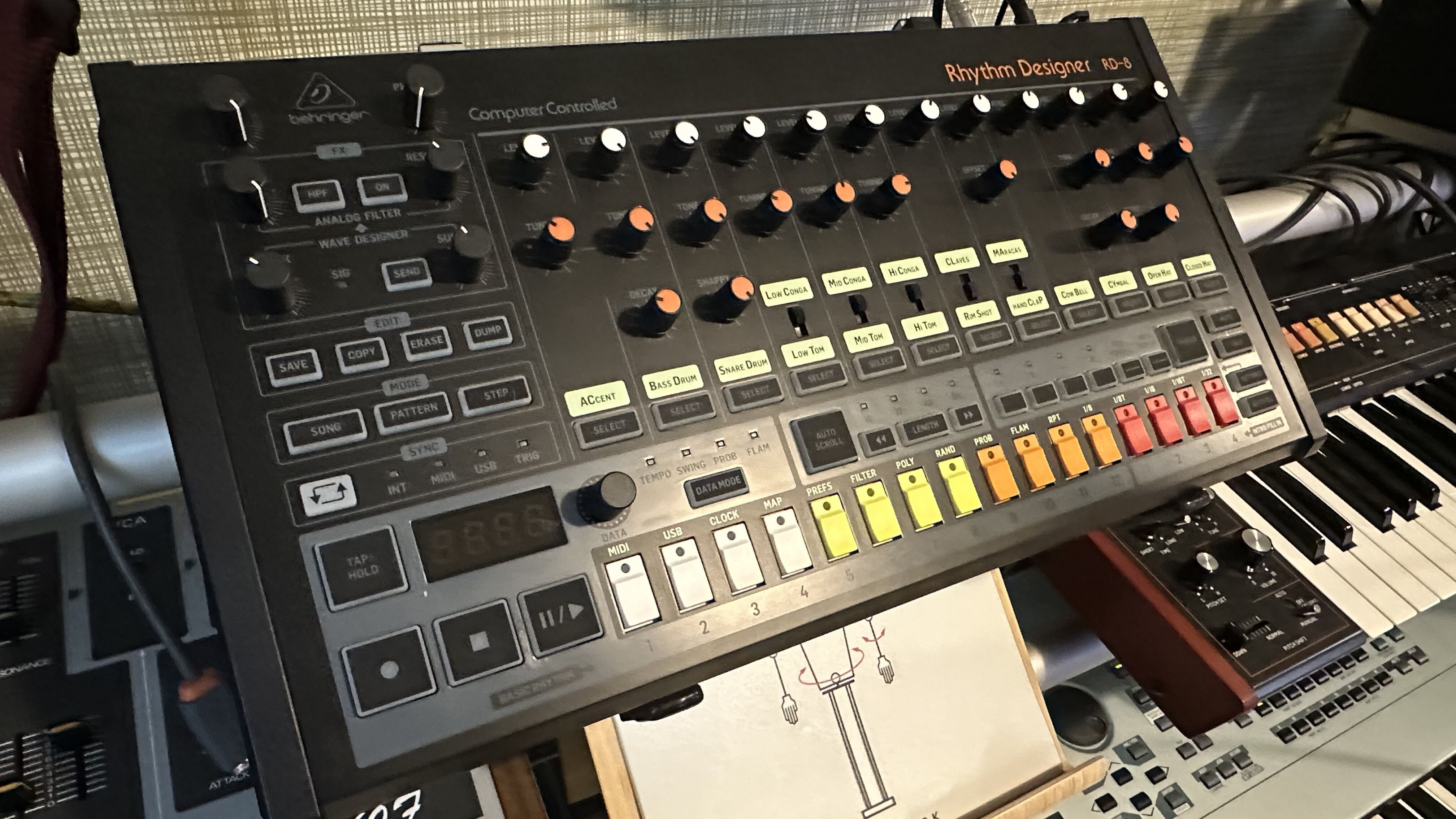 Behringer RD-8 (26952)