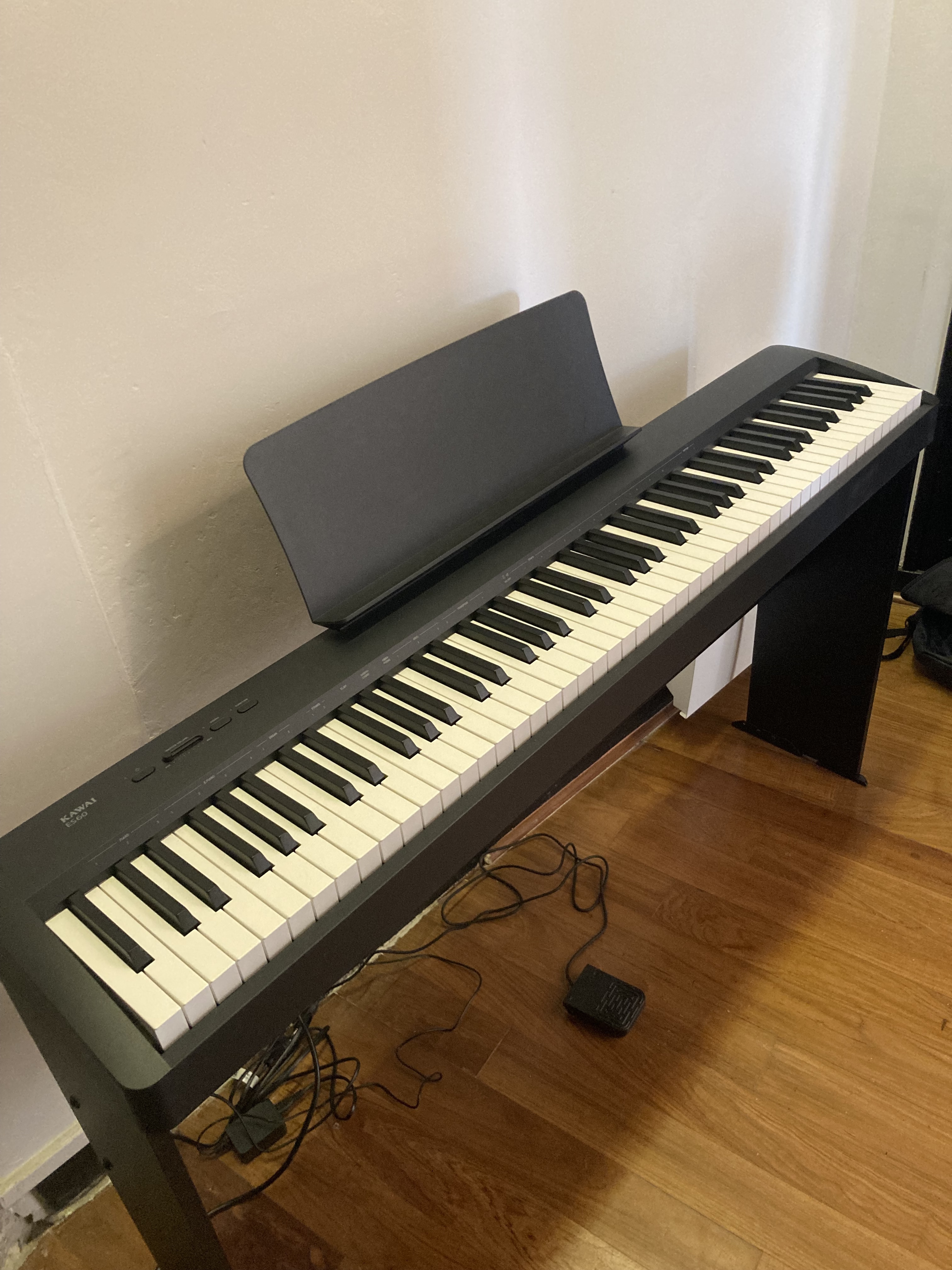 Piano numérique Kawai ES60B - comme neuf !