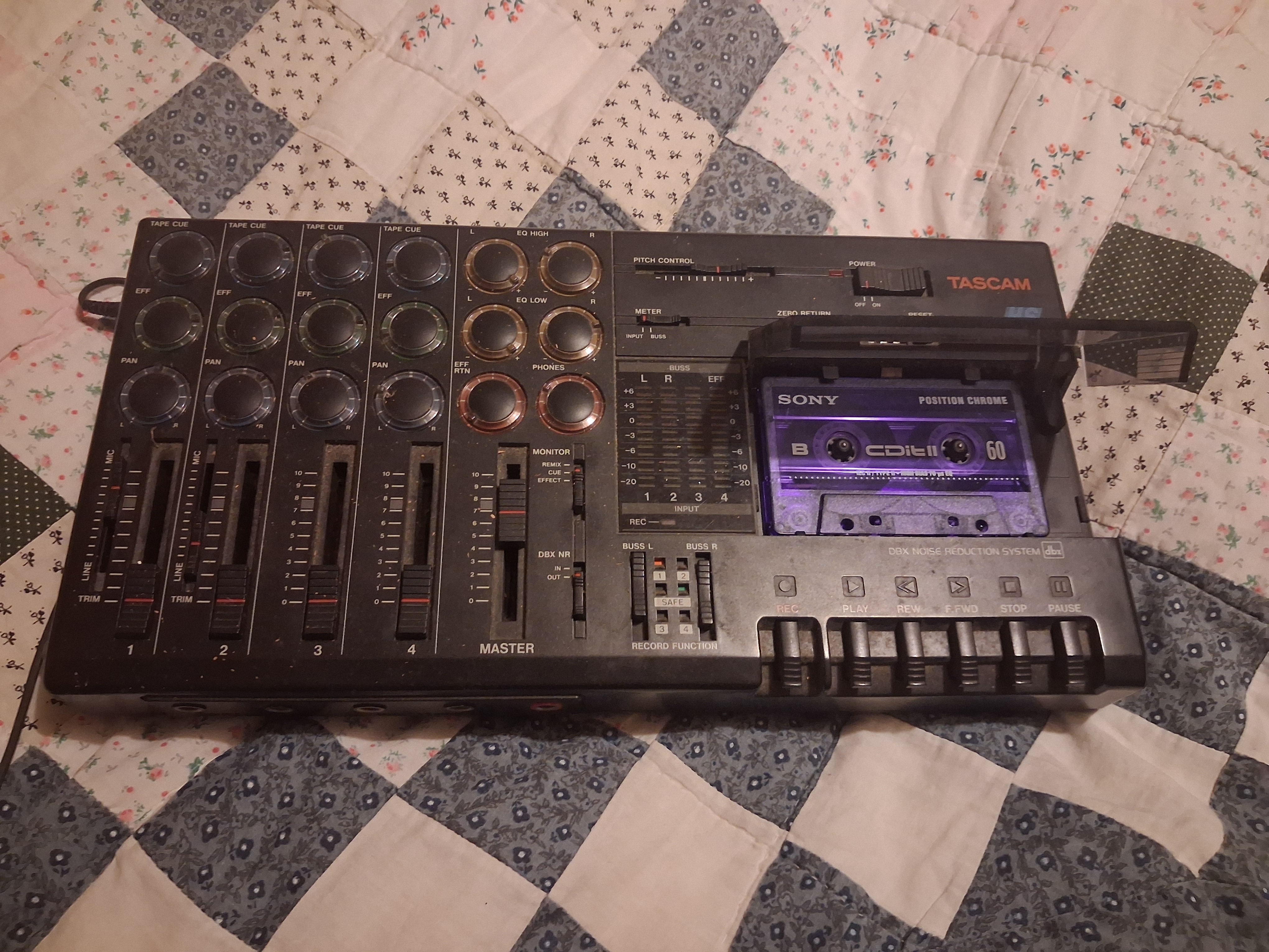 Vends Tascam 4 pistes cassette porta 05HS