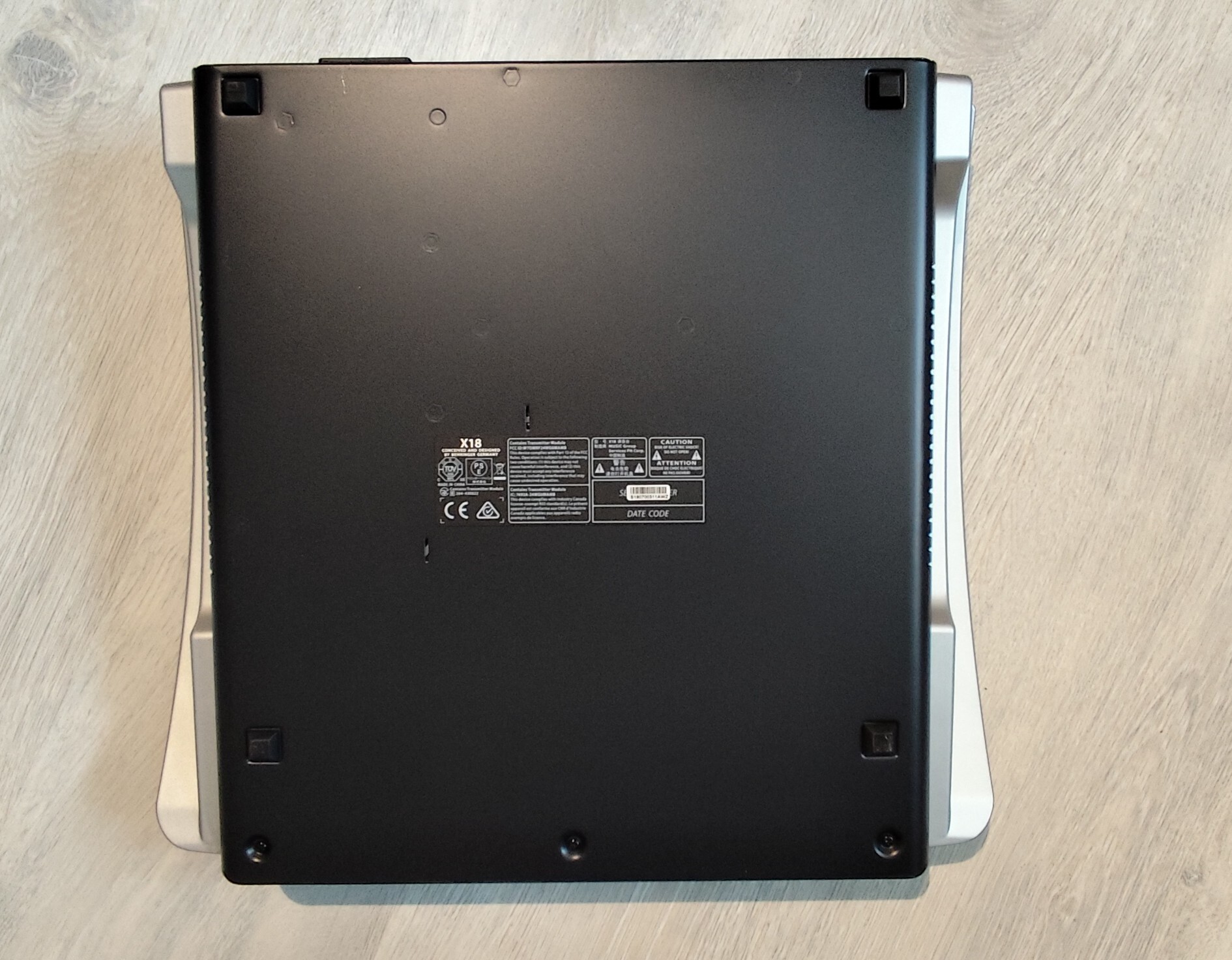 Behringer X18 (25980)