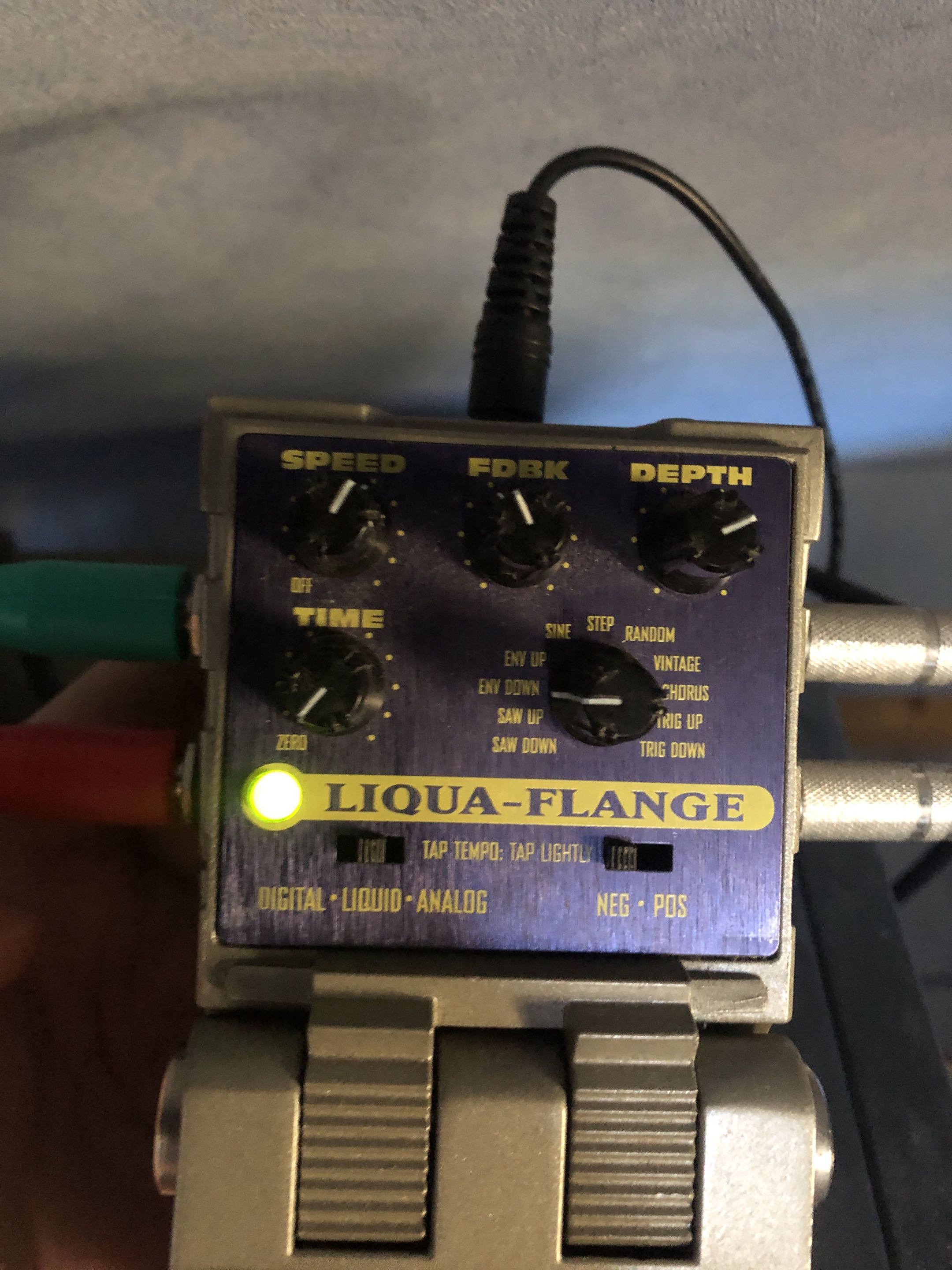 Line 6 Liqua Flange (69477)