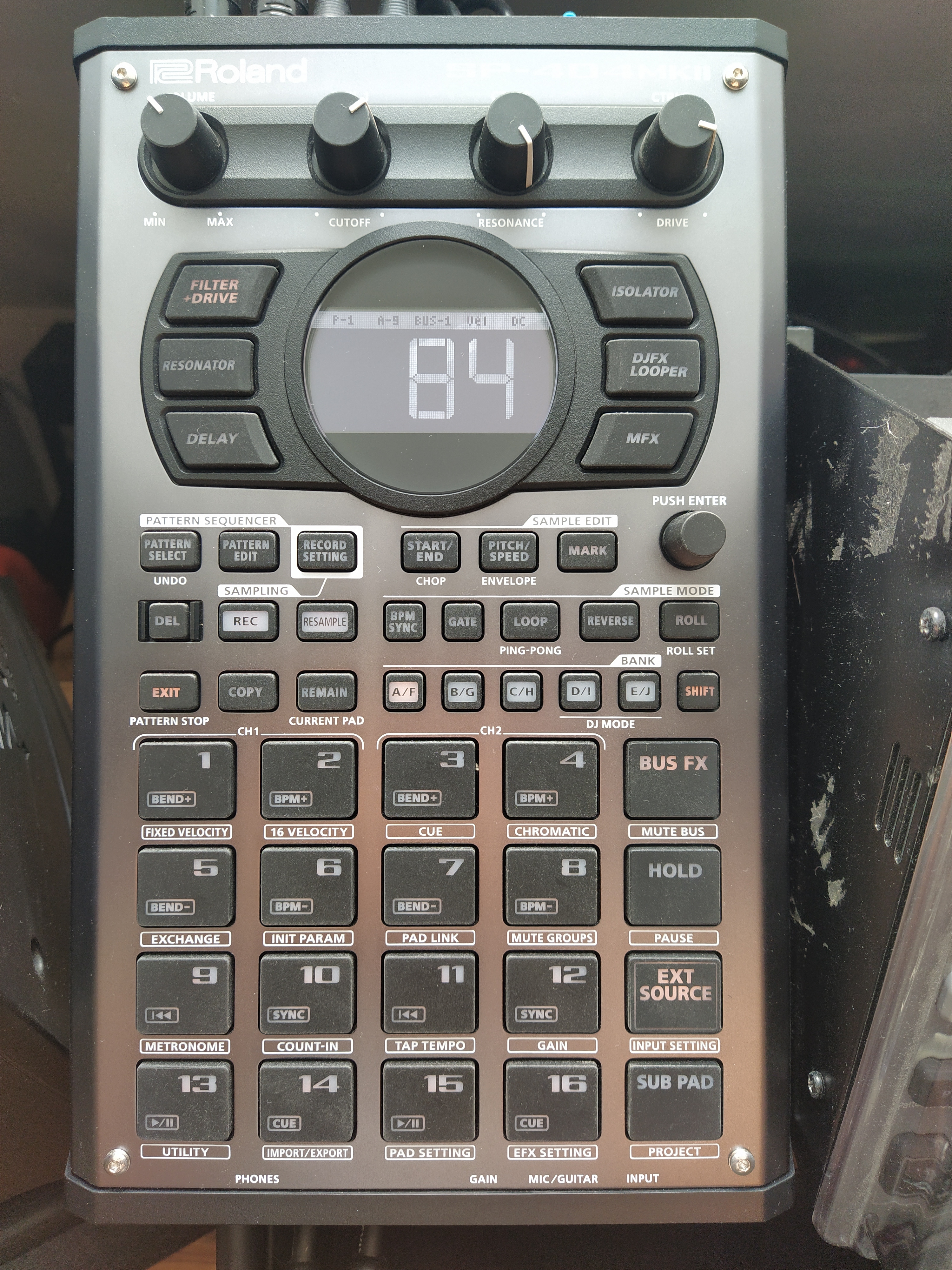 SP-404 MK2 avec decksaver 