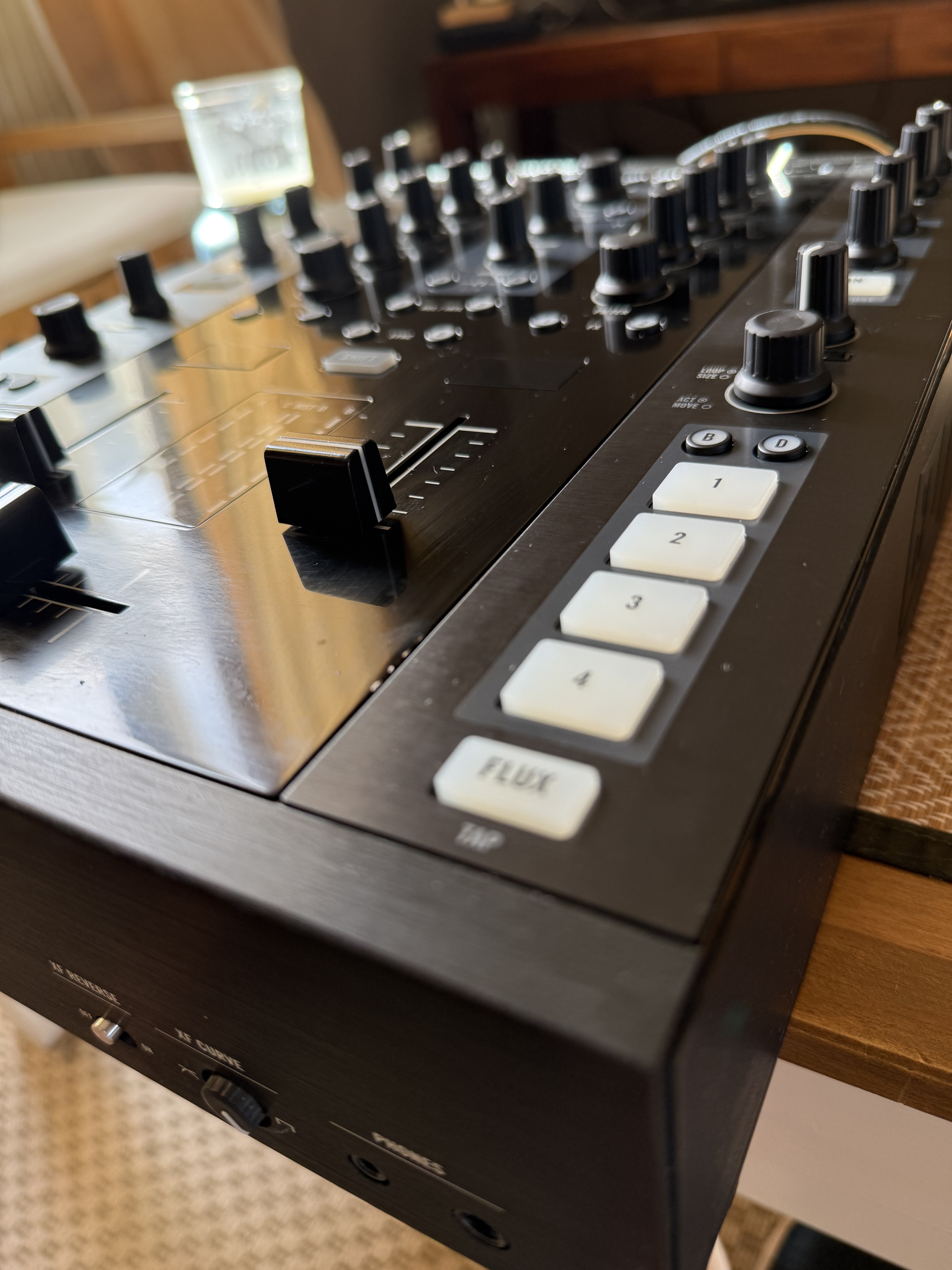 Native Instruments Traktor Kontrol Z2 (19721)