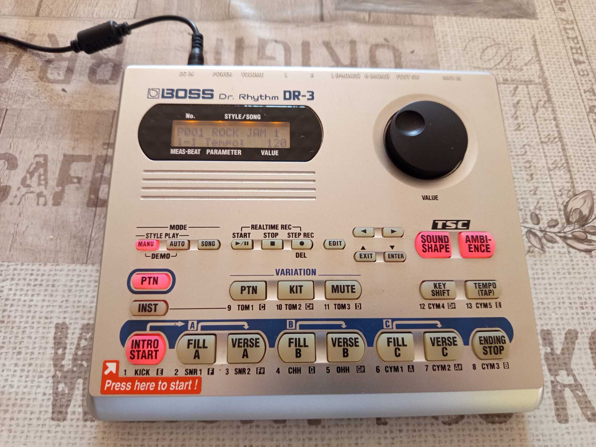  Boss DR-3 Dr. Rhythm