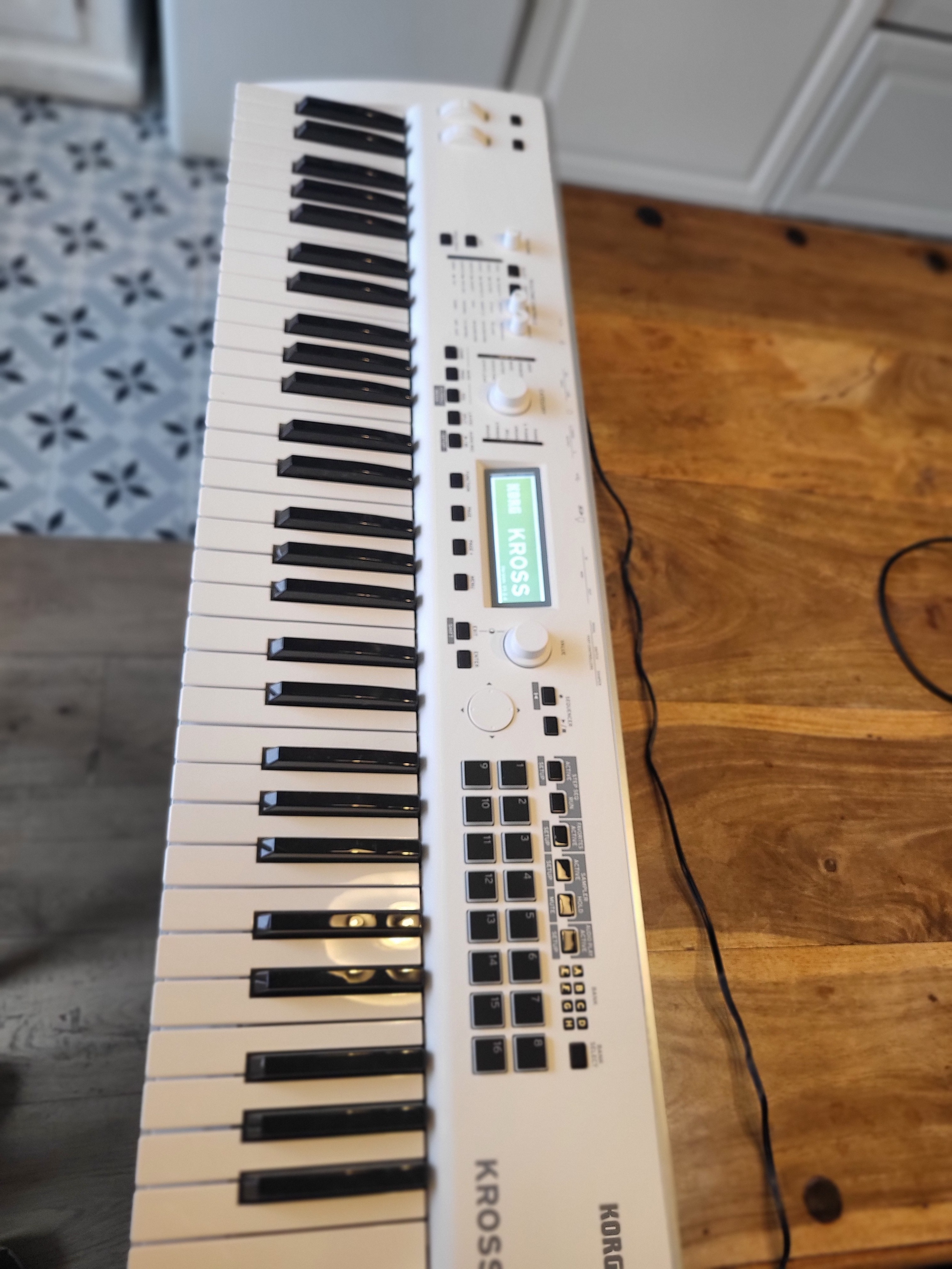 Korg Kross 2-61 (74522)