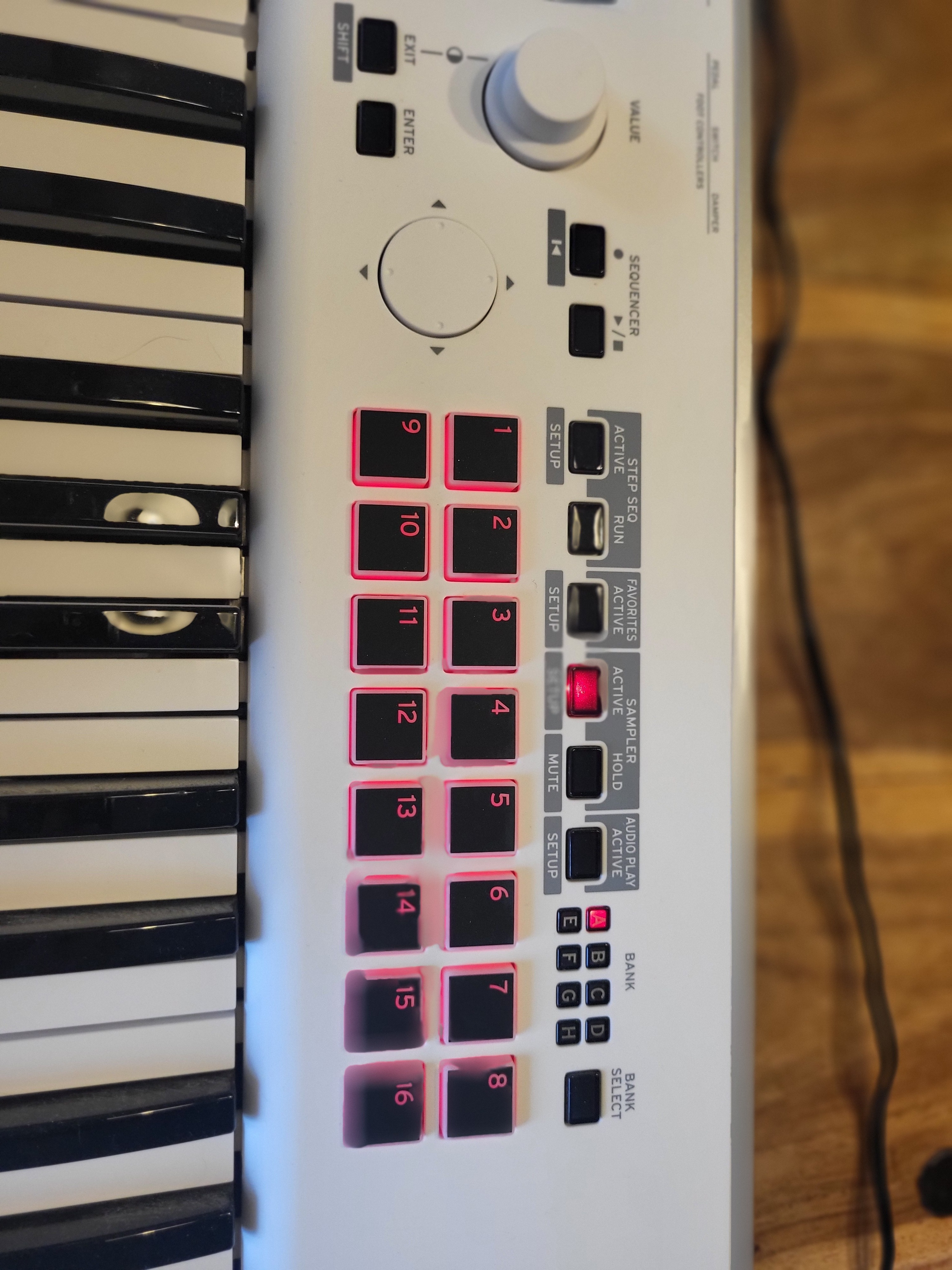 Korg Kross 2-61 (94899)