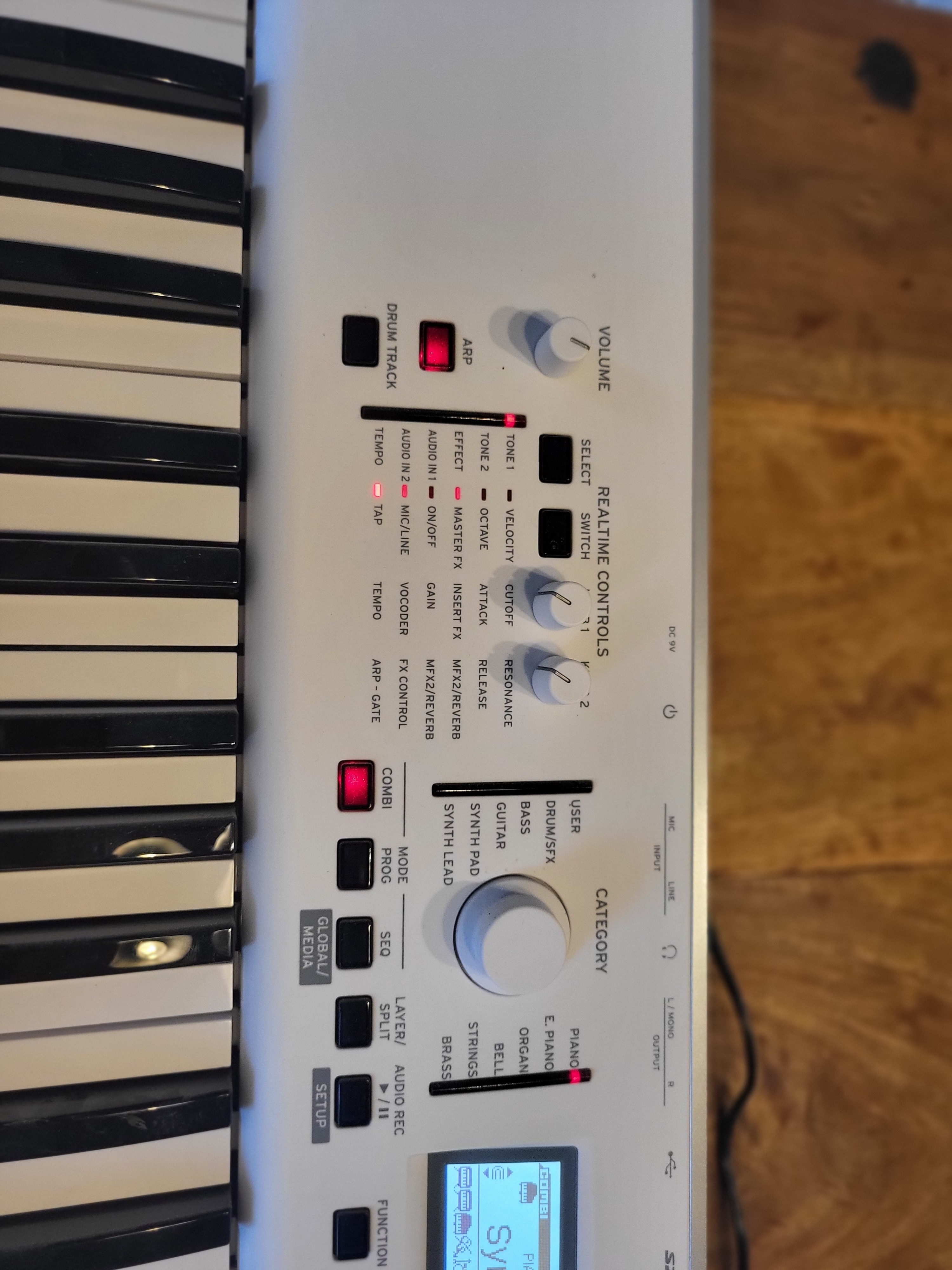 Korg Kross 2-61 (7220)