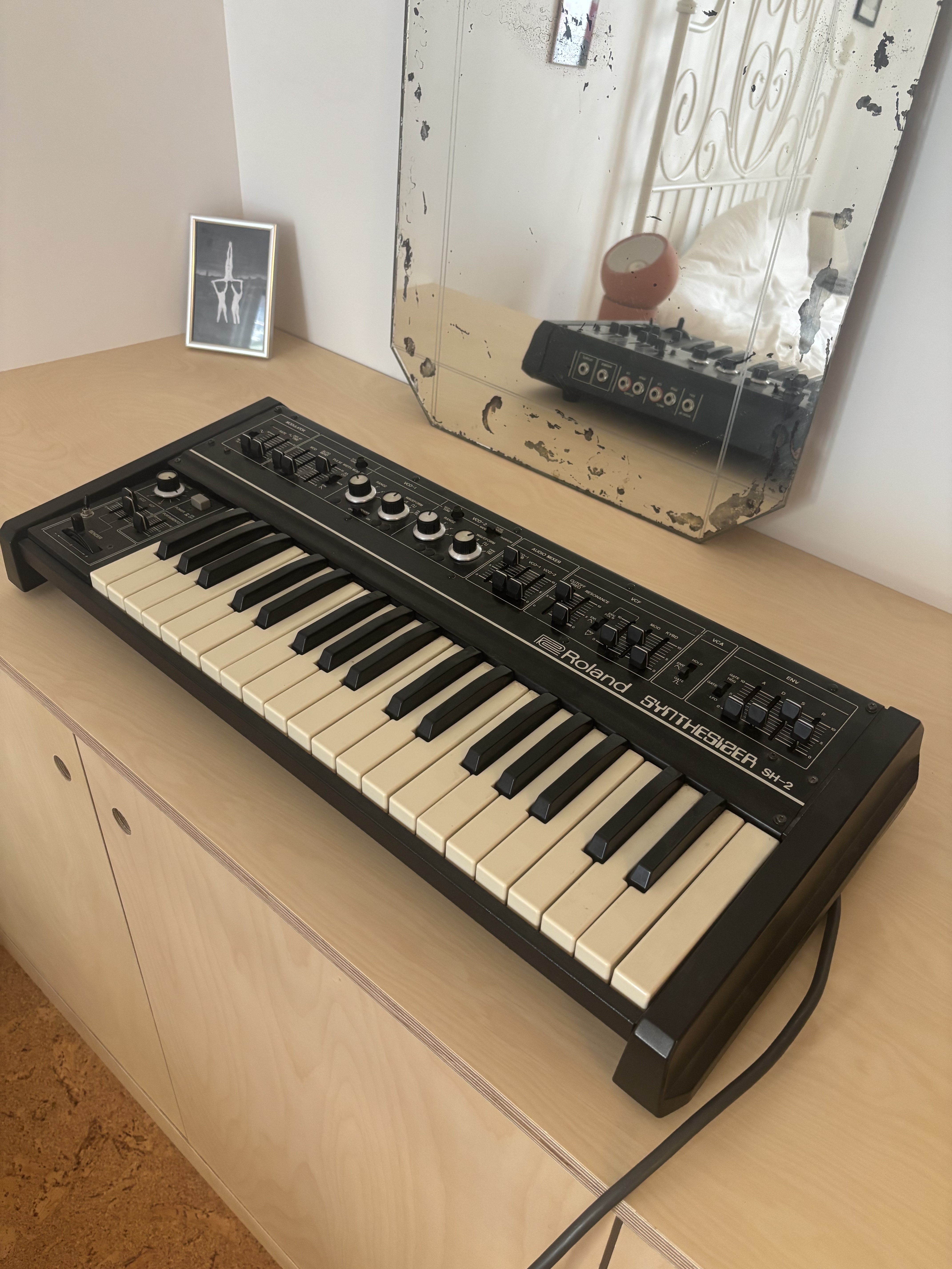 Vends synthé mono Roland sh2