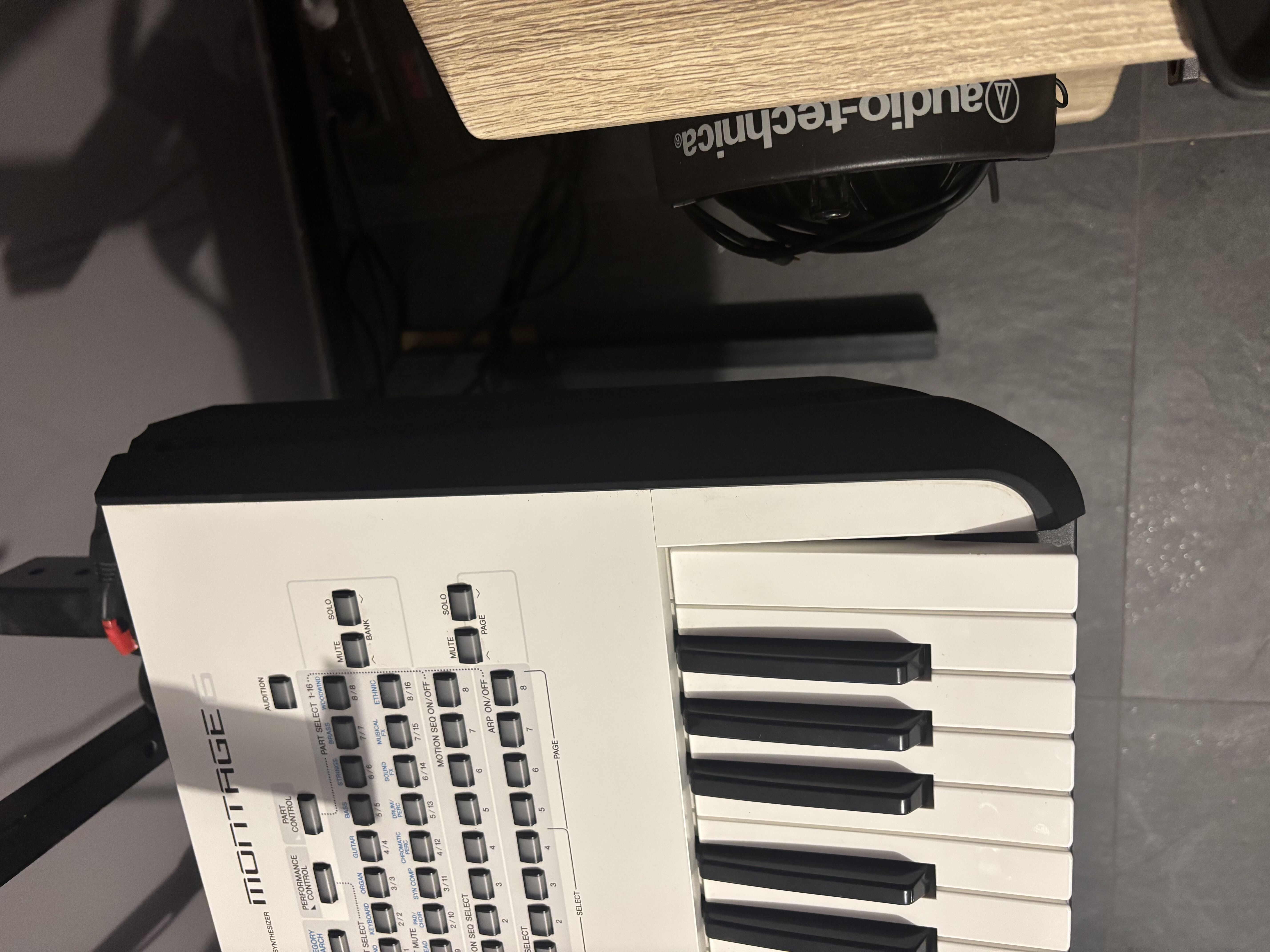 Yamaha Montage 6 (85974)