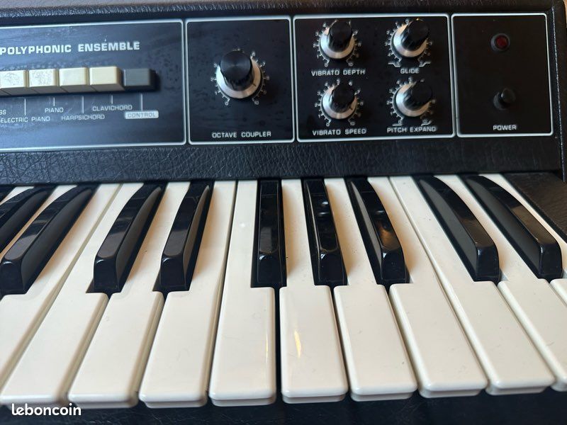 Korg Pe-1000 (65103)