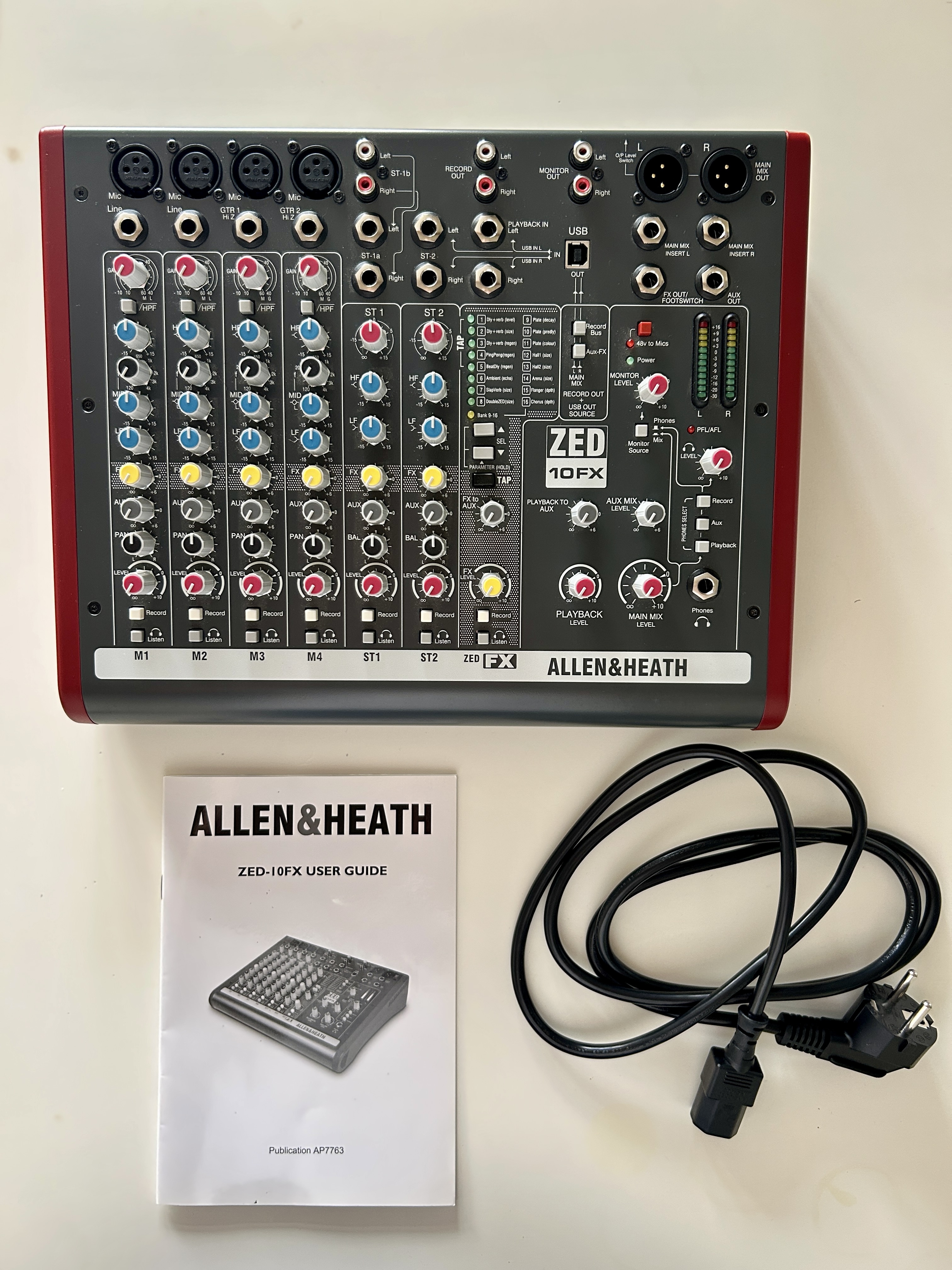 Console de mixage Allen & Heath ZED10 FX parfait état