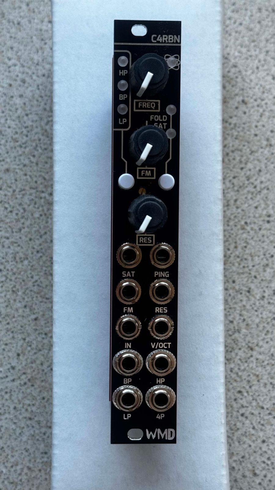 Vends WMD - C4RBN   neuf...