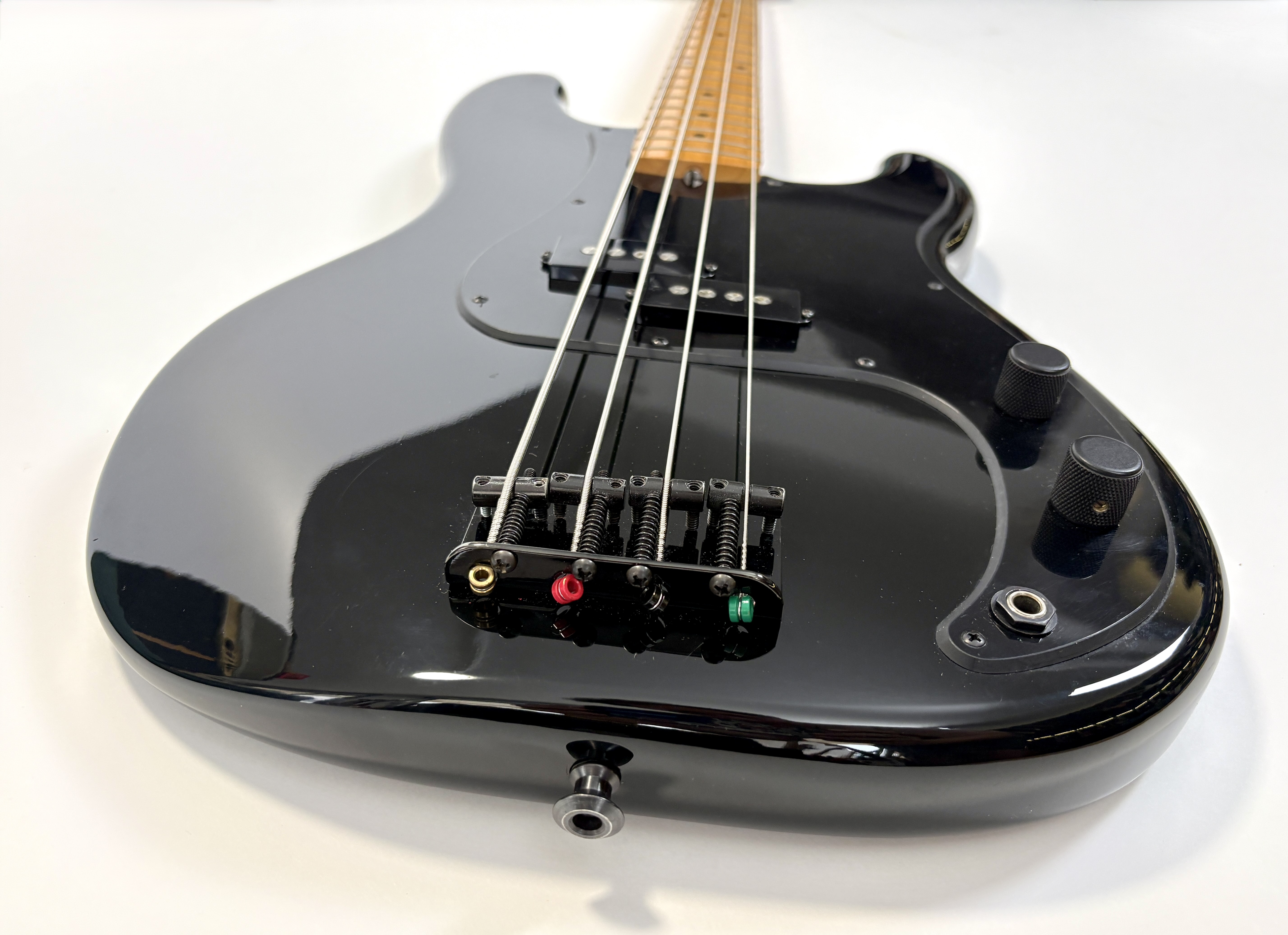 Fender Roger Waters Precision Bass (43493)