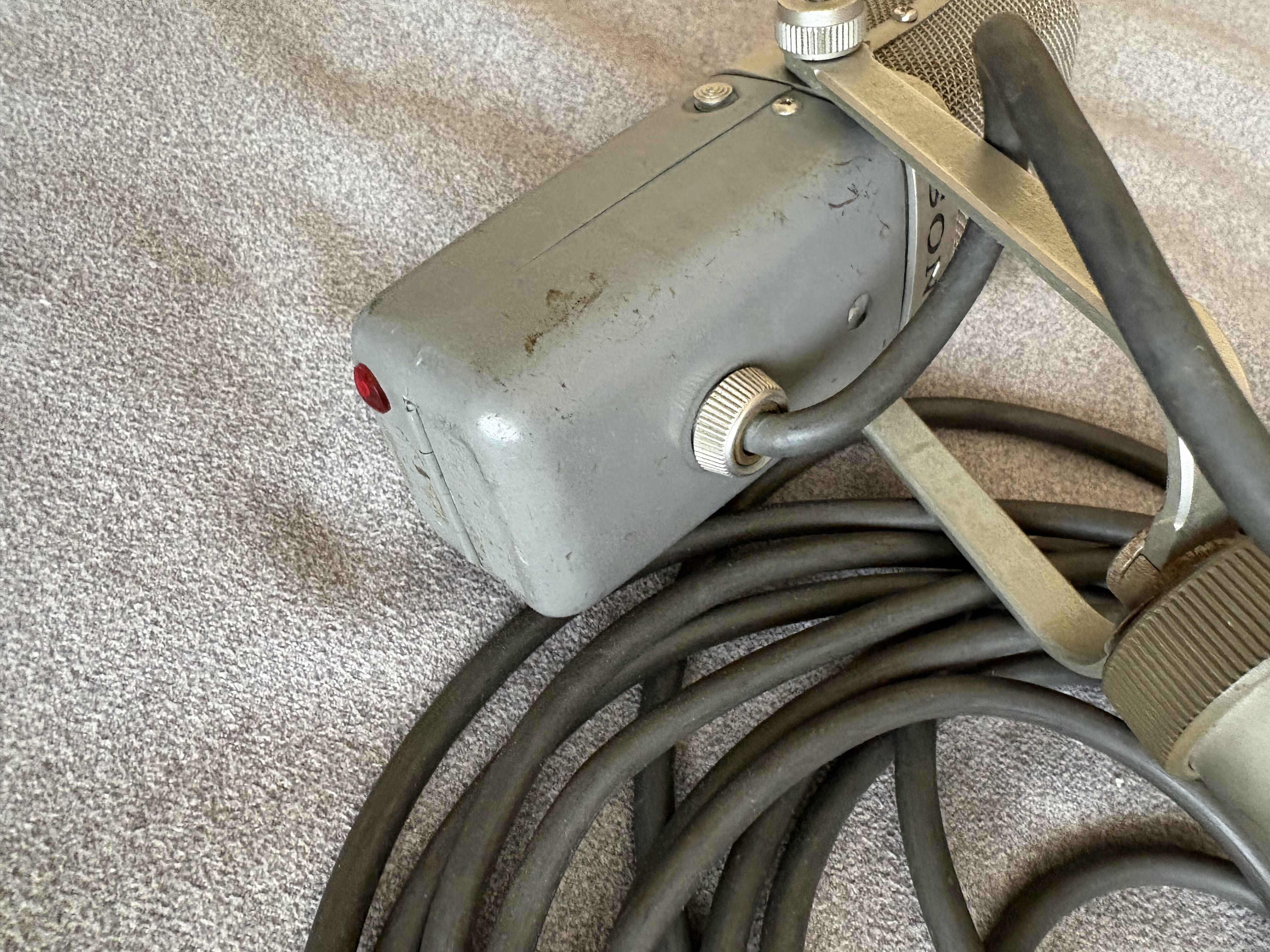 Sony C-38B (14780)