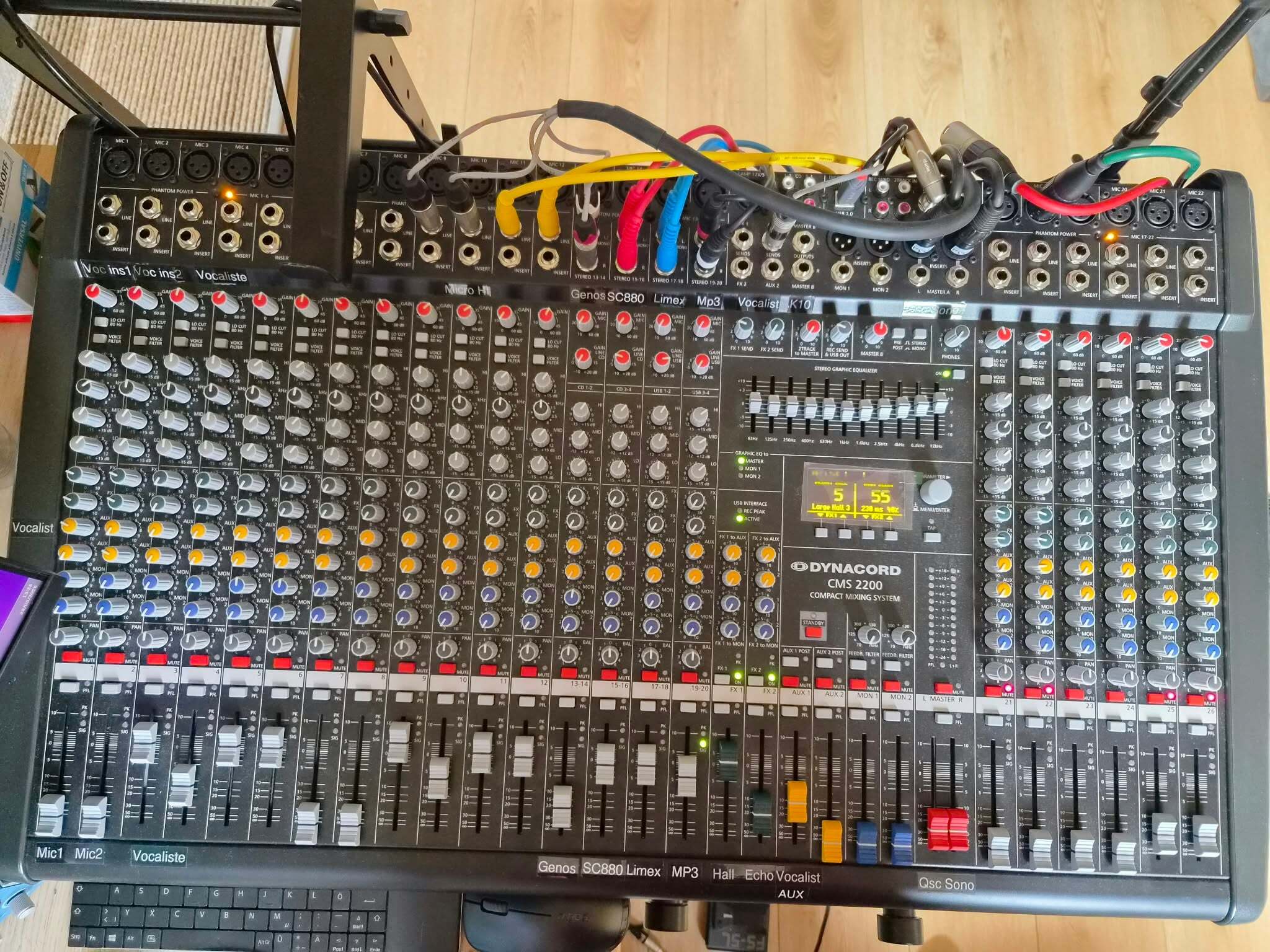 Vends table de mixage Dynacord CMS2200-3