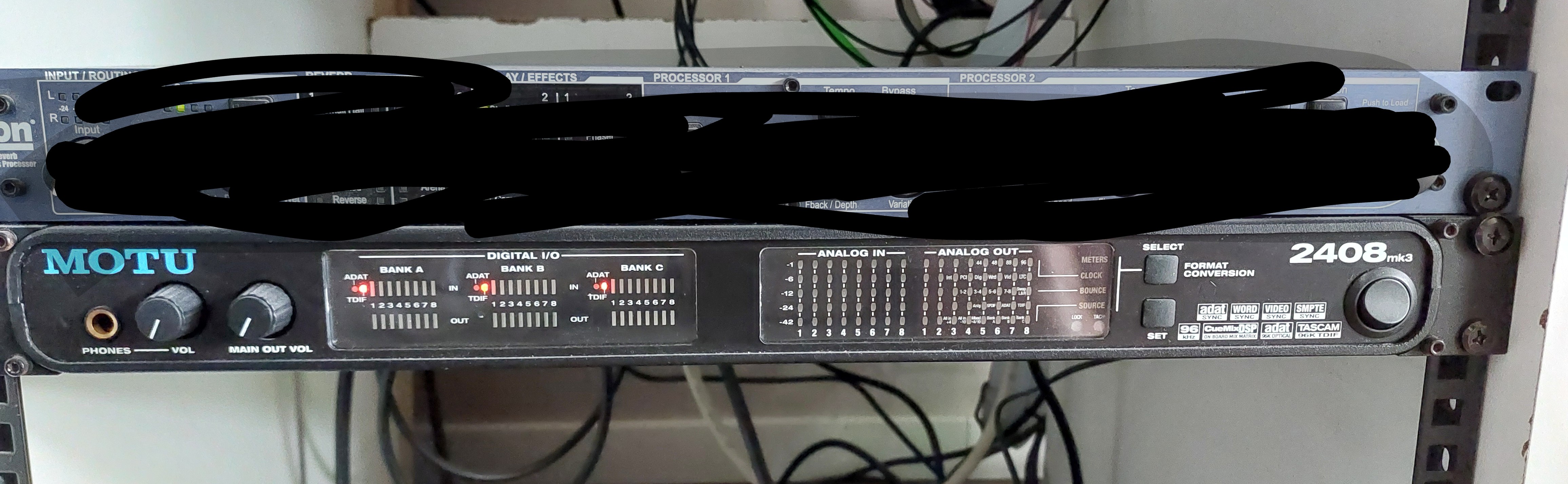 20250605 190634~2