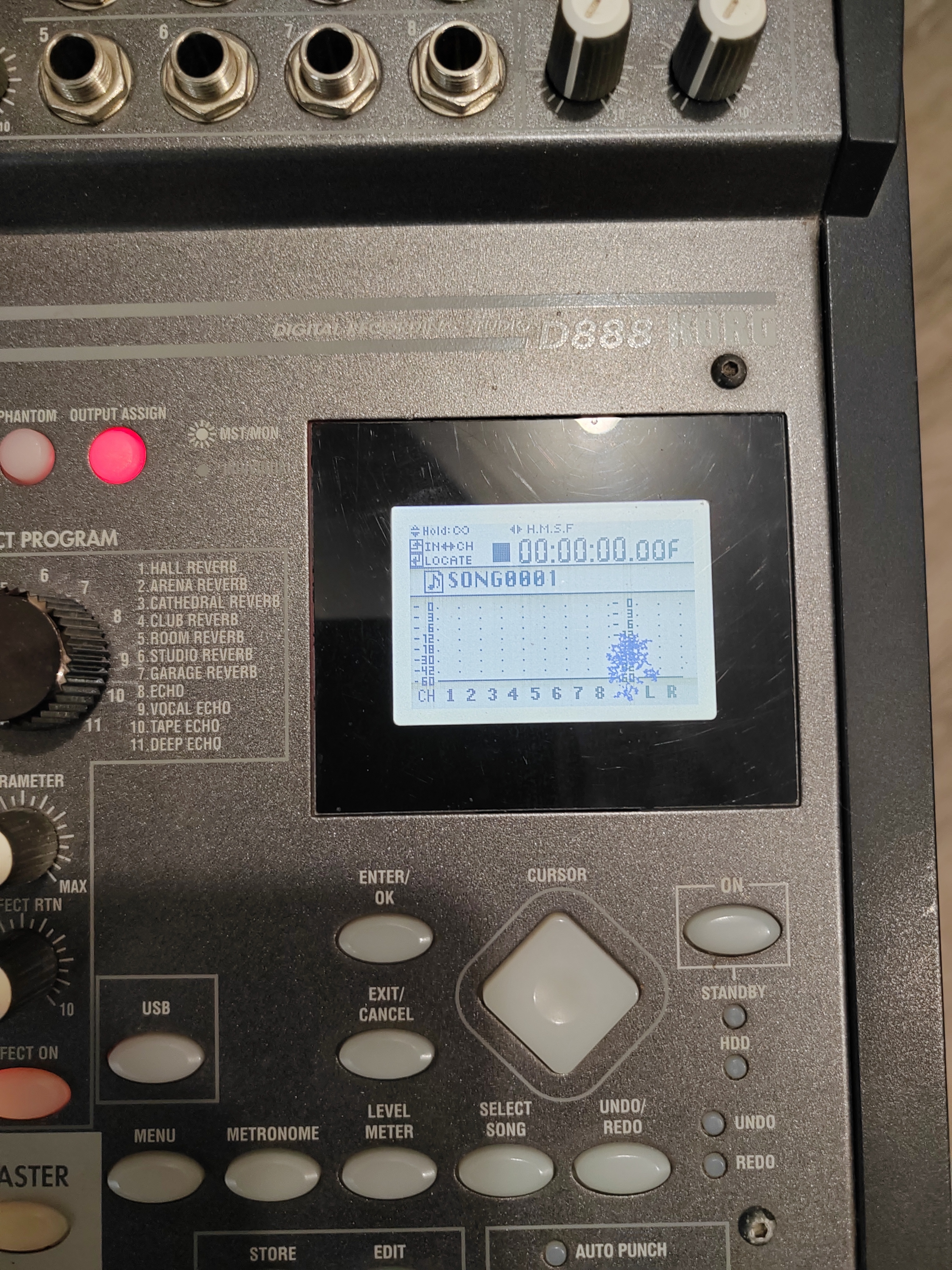 Korg D888 03