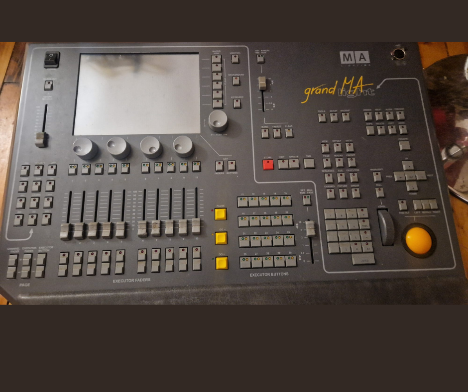 VENDS CONSOLE LUMIERE GRANDMA pour pièces