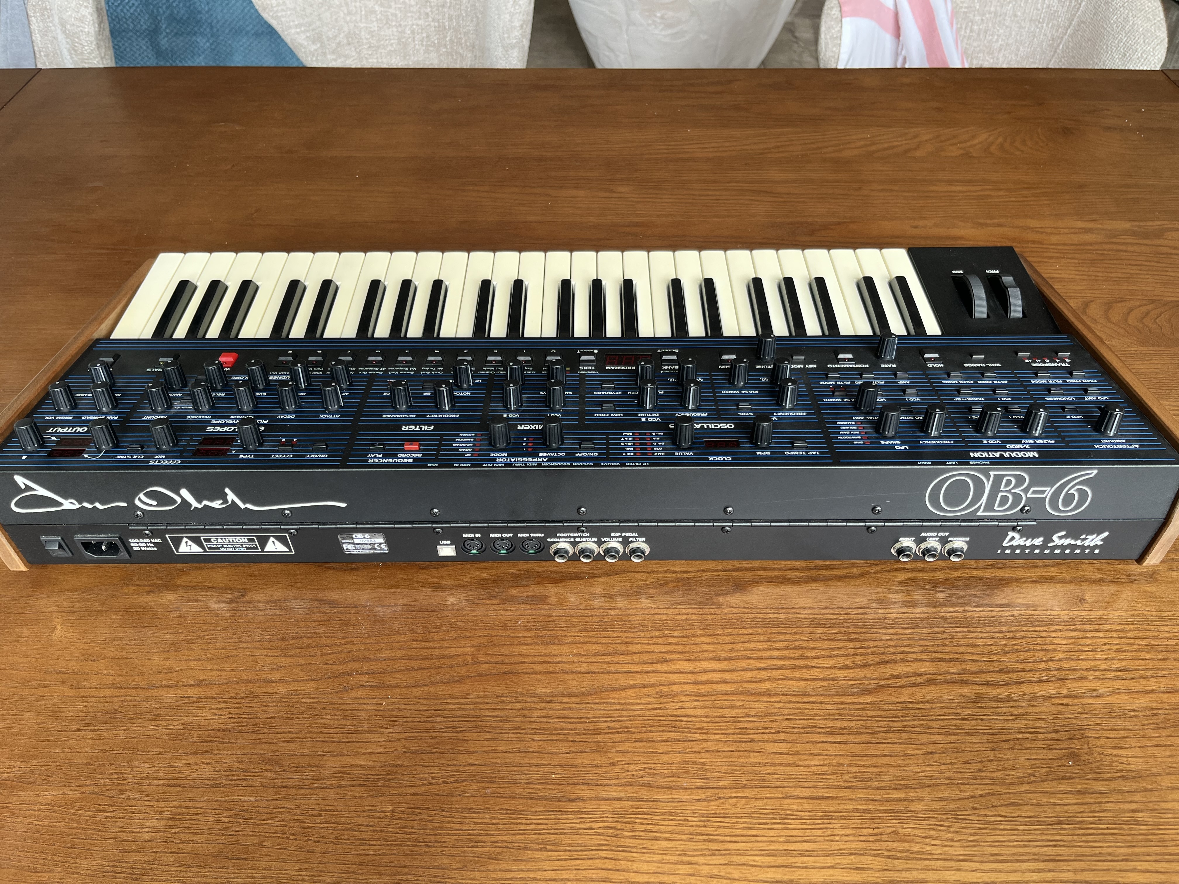 Dave Smith Instruments OB-6 (58006)