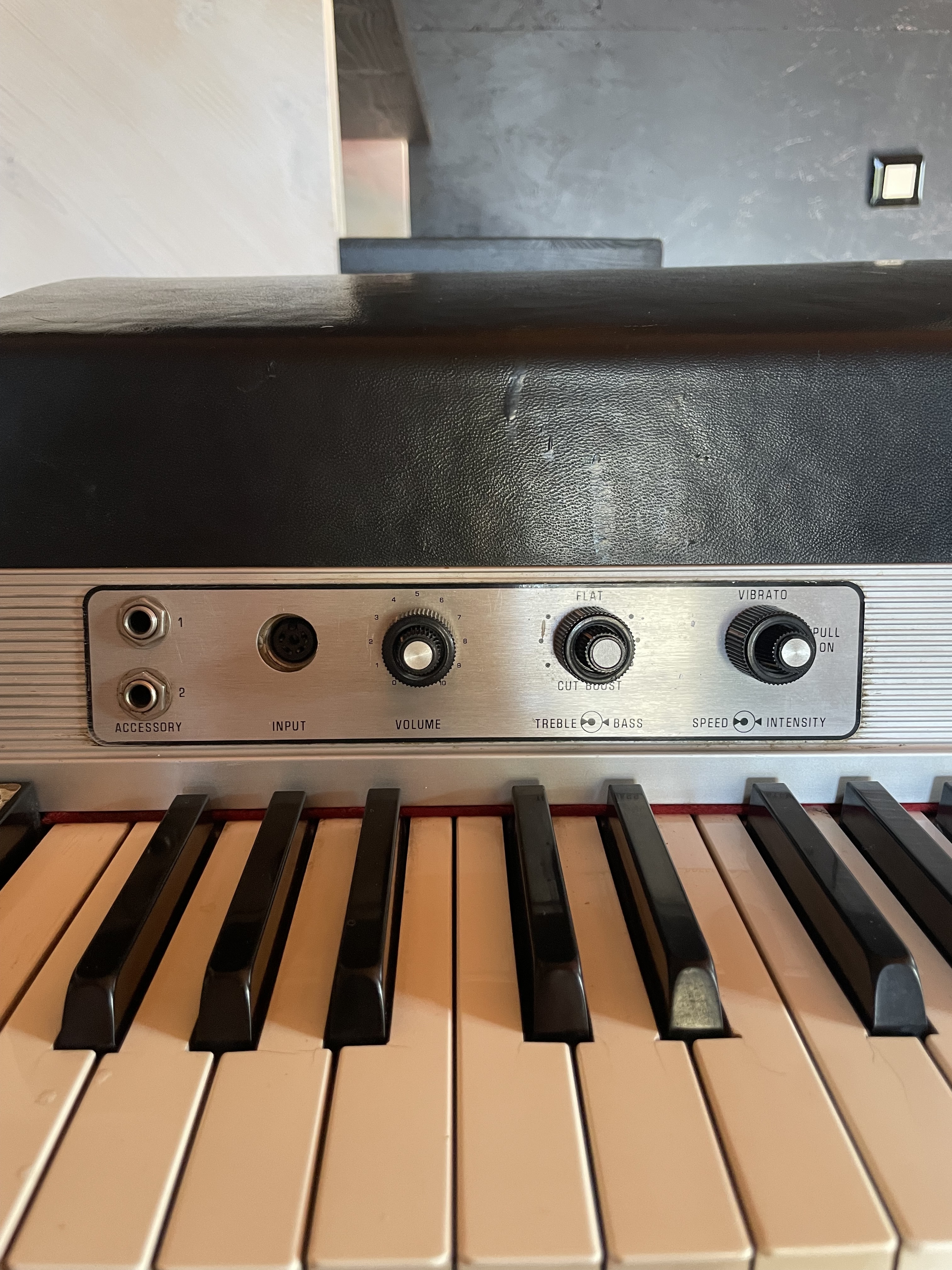 Rhodes Mark I Suitcase 73 (41514)